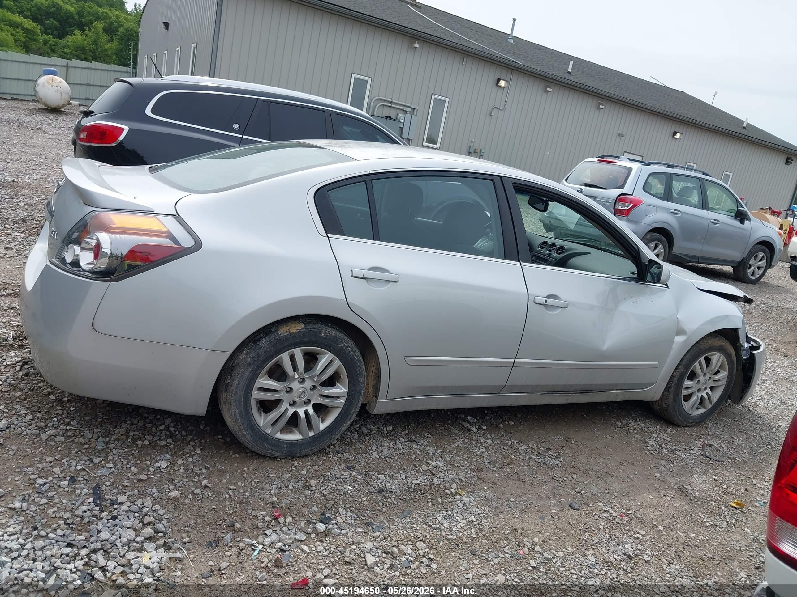 2012 Nissan Altima 2.5 S Silver vin: 1N4AL2APXCN550564