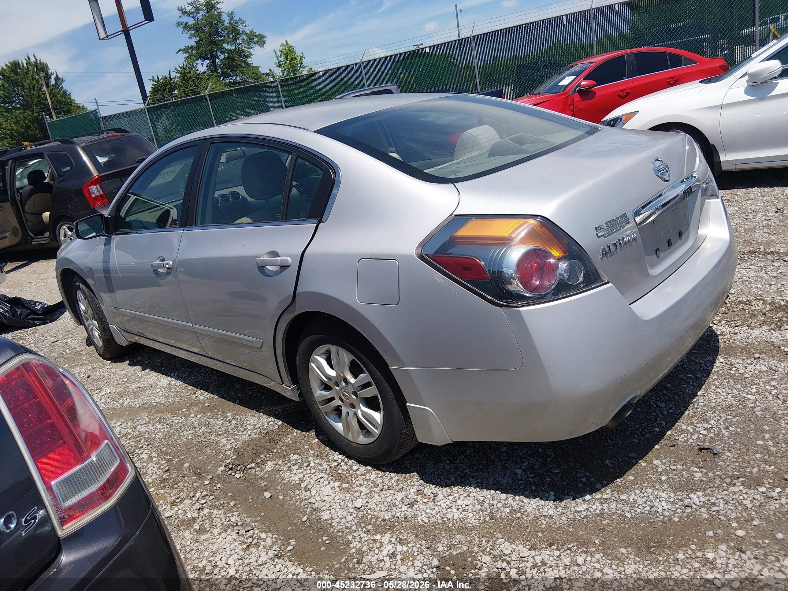 2012 Nissan Altima 2.5 S Silver vin: 1N4AL2APXCN554498