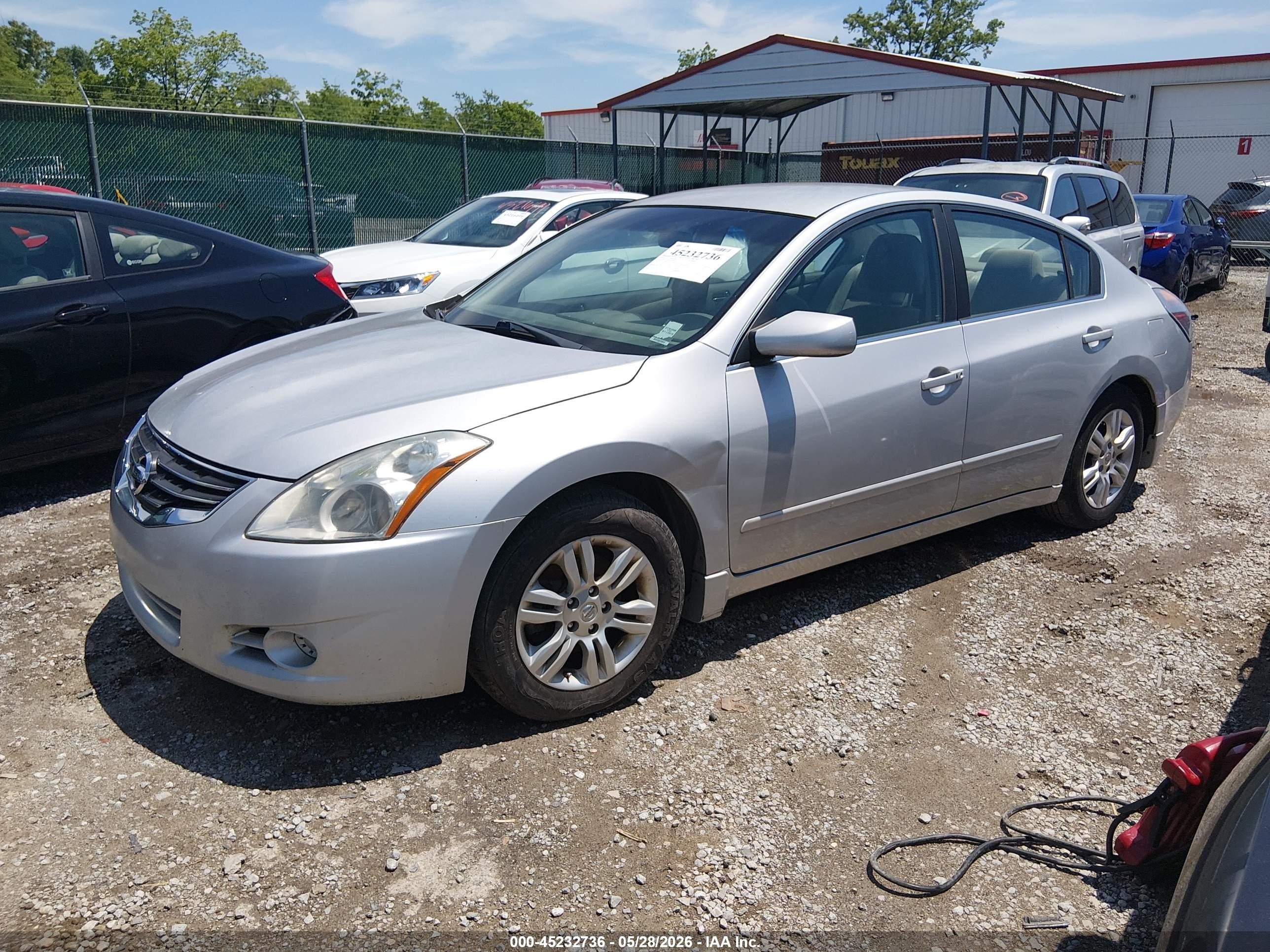 2012 Nissan Altima 2.5 S Silver vin: 1N4AL2APXCN554498