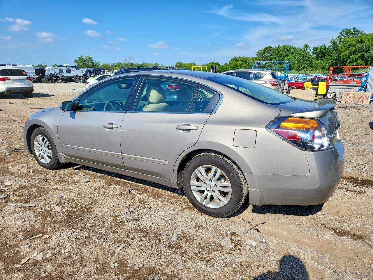 2012 Nissan Altima 2.5 Silver vin: 1N4AL2APXCN555392