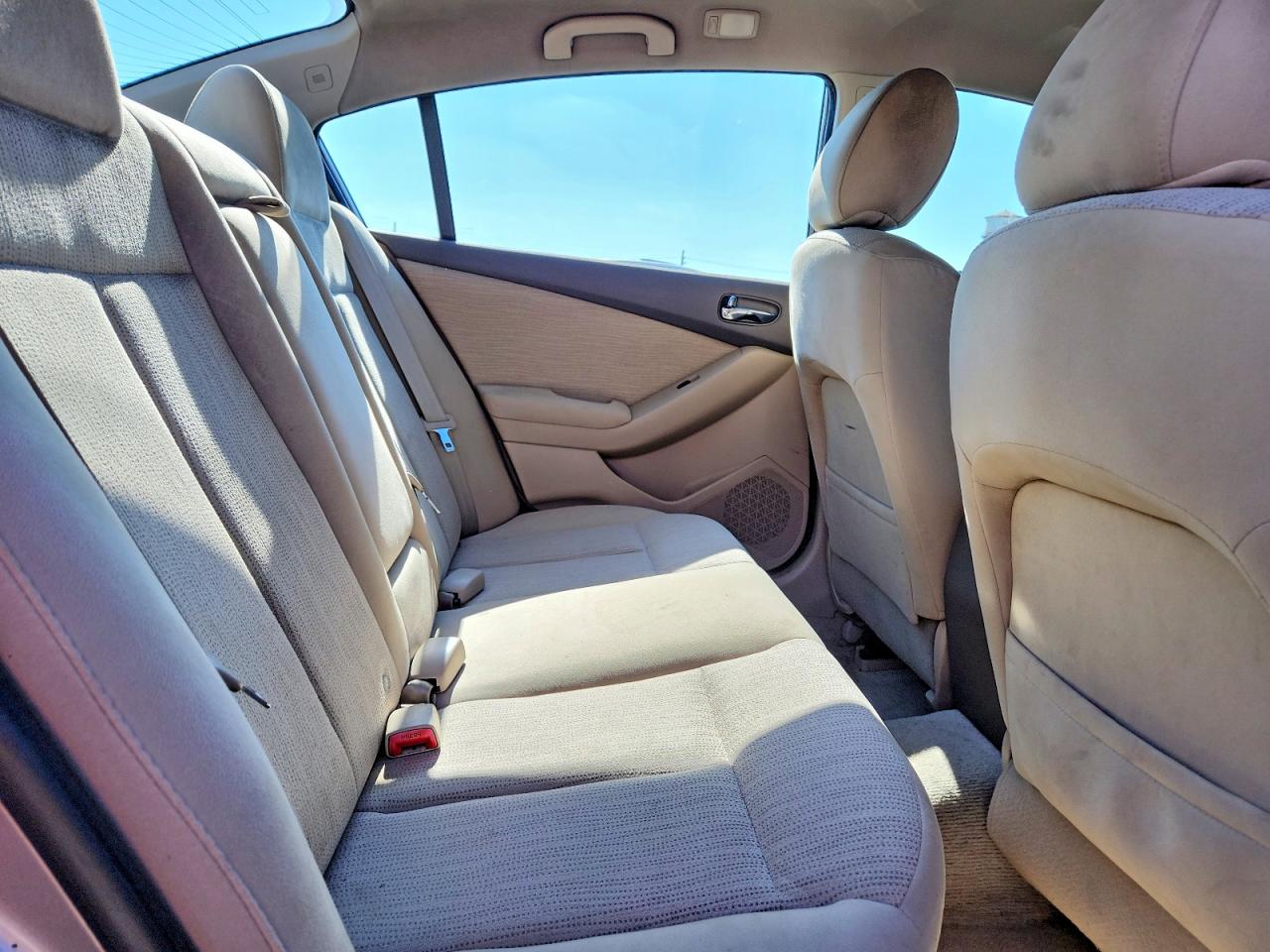 2012 Nissan Altima 2.5 Silver vin: 1N4AL2APXCN555392