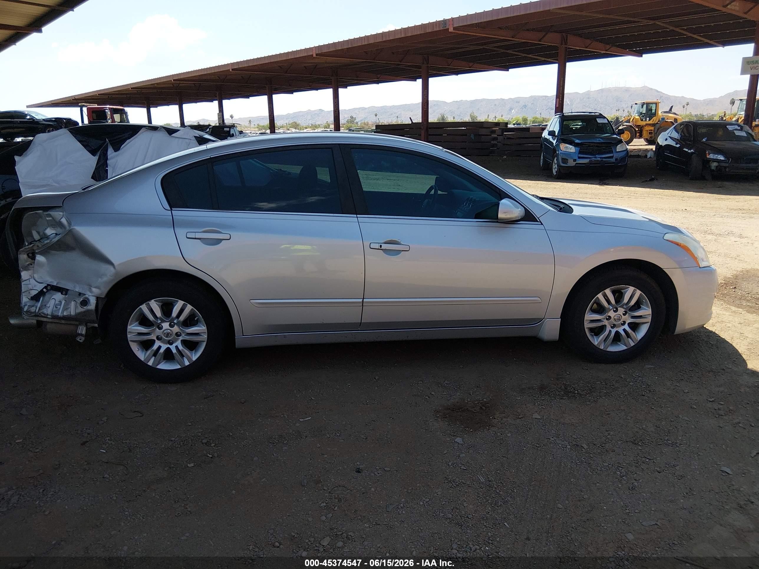 2012 Nissan Altima 2.5 S Silver vin: 1N4AL2APXCN562469