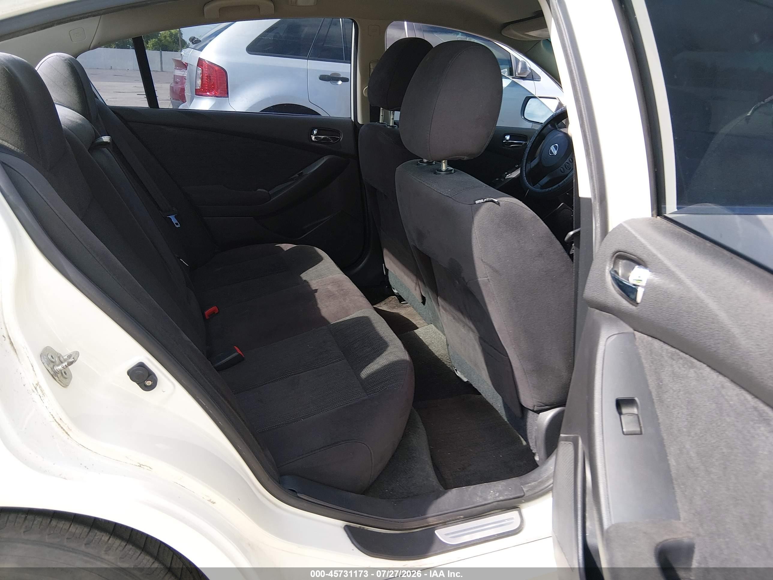 2012 Nissan Altima 2.5 S White vin: 1N4AL2APXCN566330