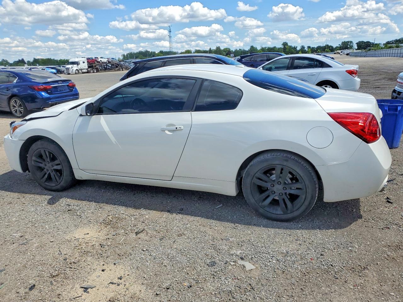2010 Nissan Altima S White vin: 1N4AL2EP0AC106273