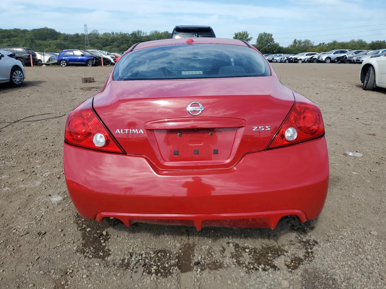 2010 Niss Altima S Red vin: 1N4AL2EP0AC147390