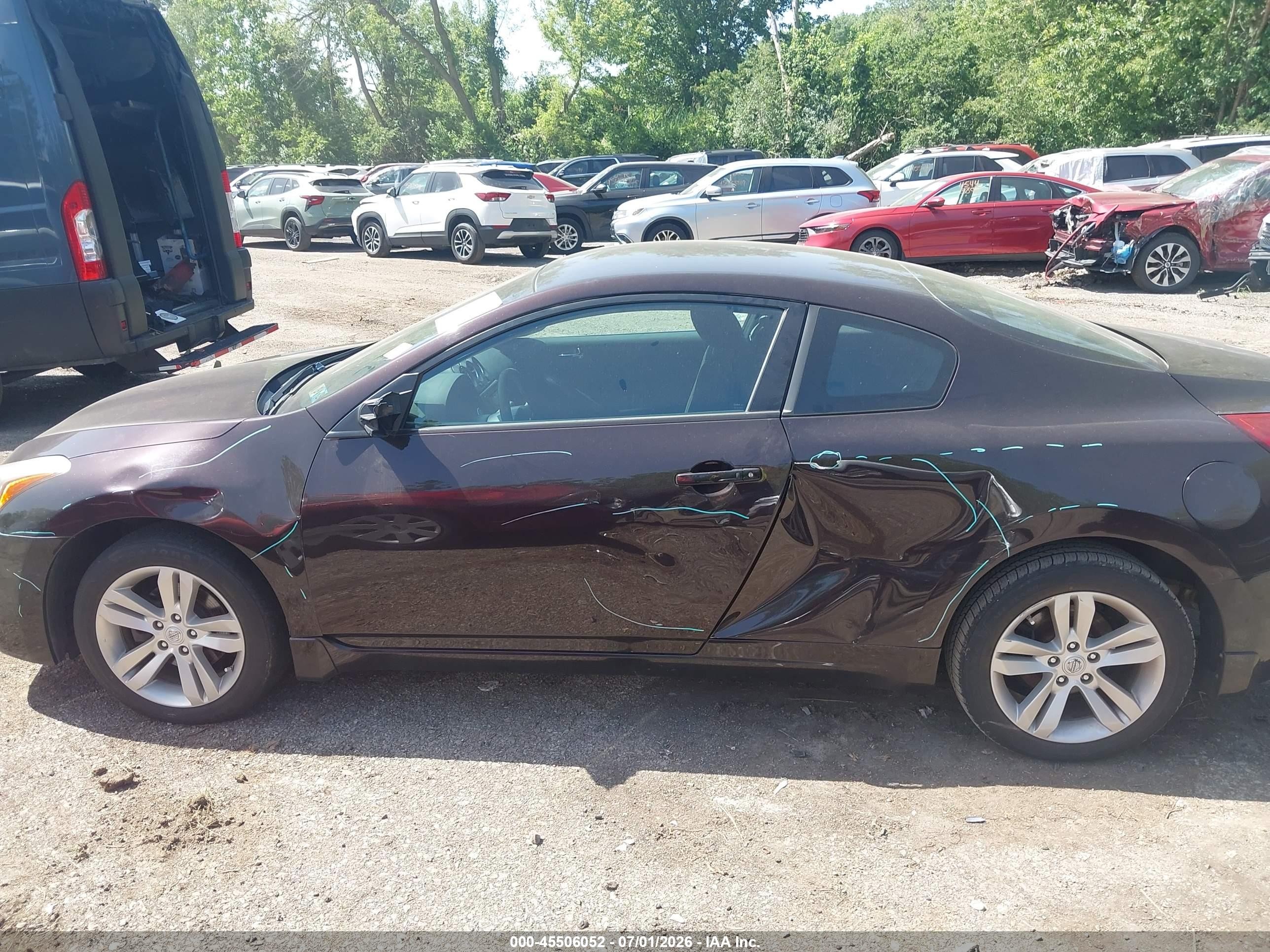 2010 Nissan Altima 2.5 S Maroon vin: 1N4AL2EP0AC188778