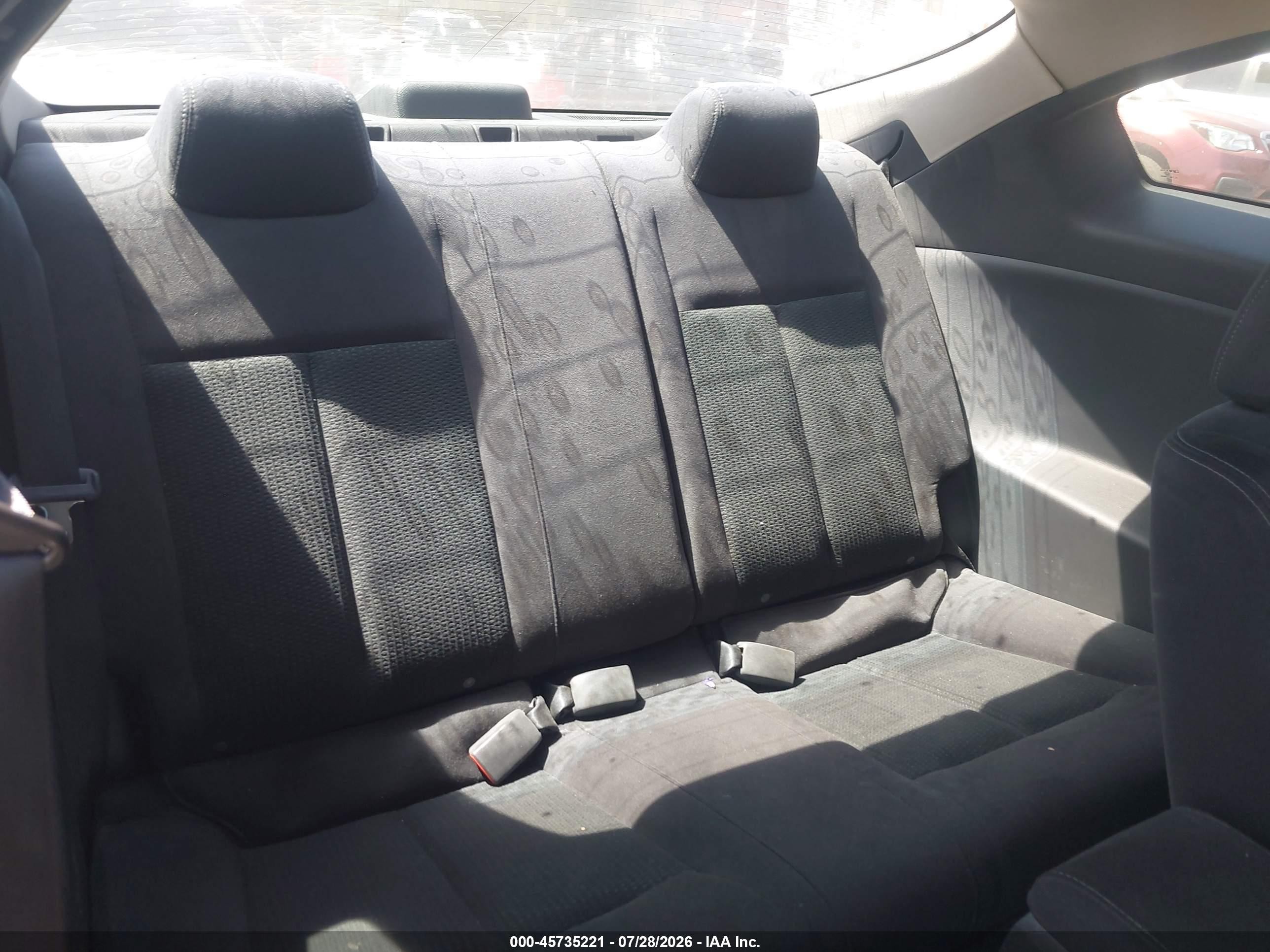 2011 Nissan Altima 2.5 S Silver vin: 1N4AL2EP0BC176566