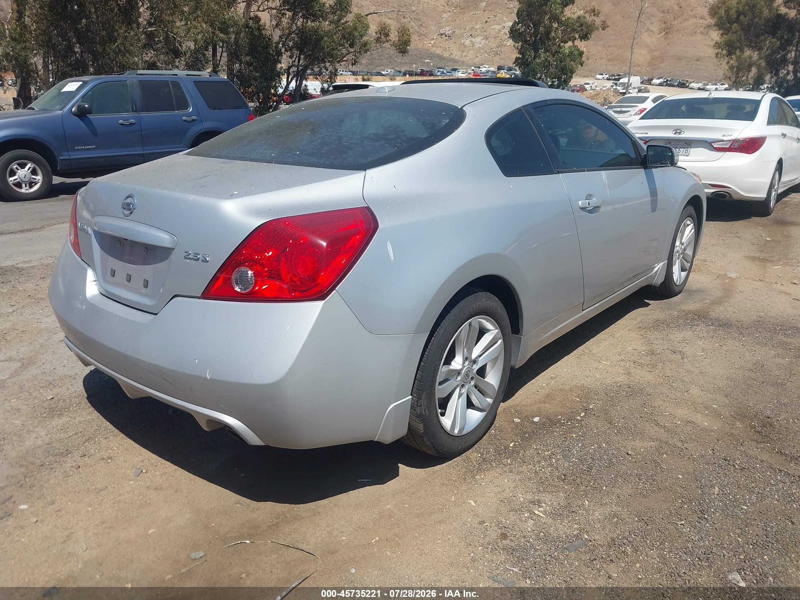 2011 Nissan Altima 2.5 S Silver vin: 1N4AL2EP0BC176566