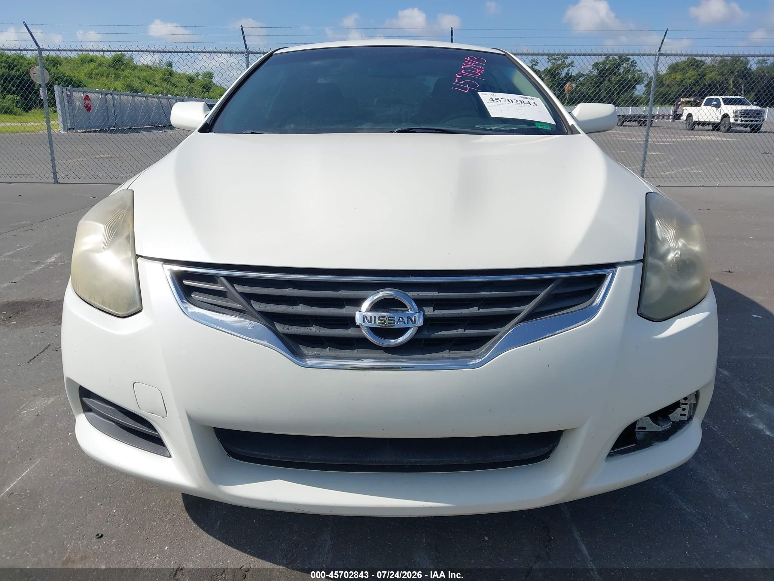 2013 Nissan Altima 2.5 S Белый vin: 1N4AL2EP0DC155932