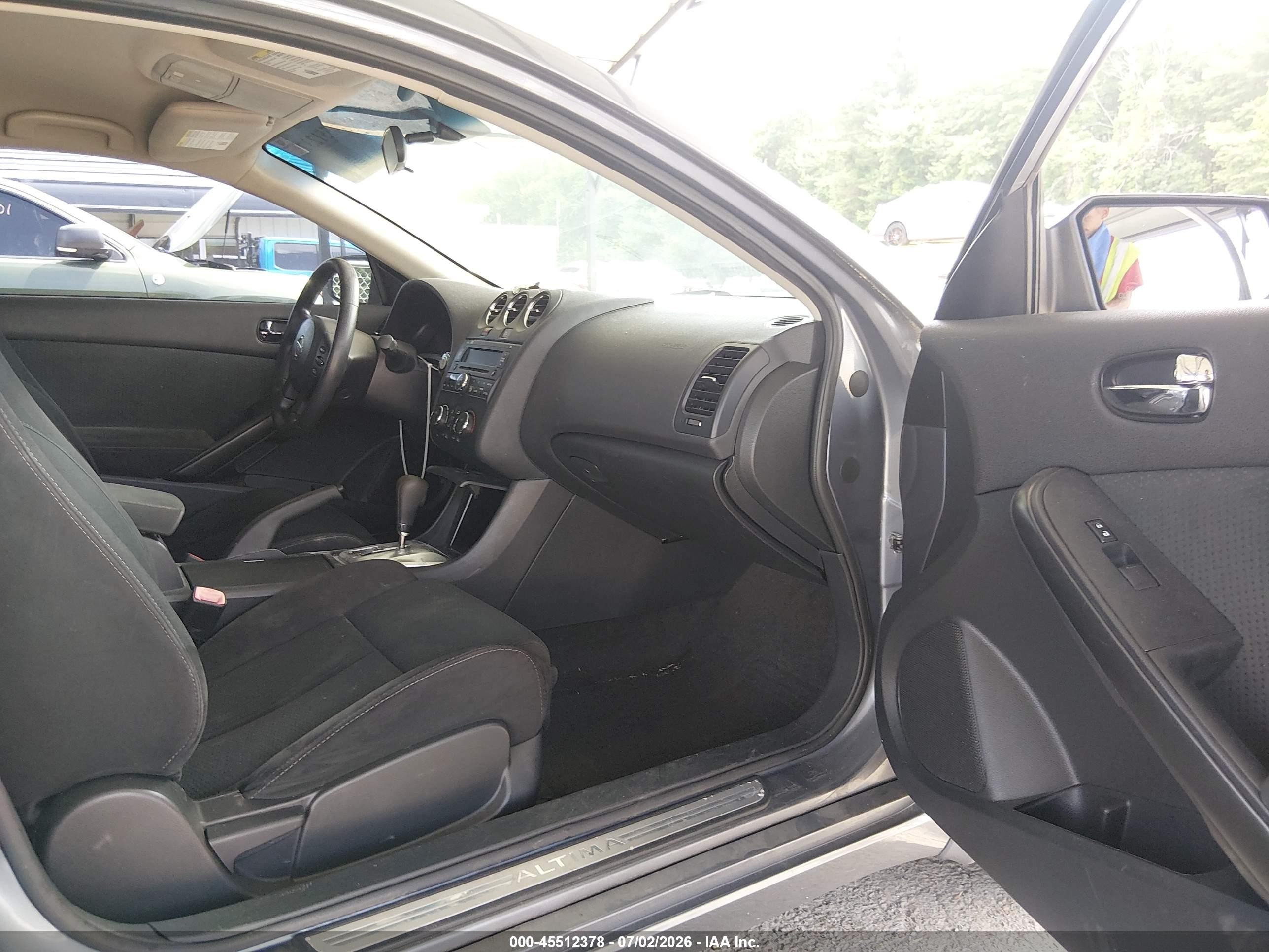 2010 Nissan Altima 2.5 S Light Blue vin: 1N4AL2EP1AC126340