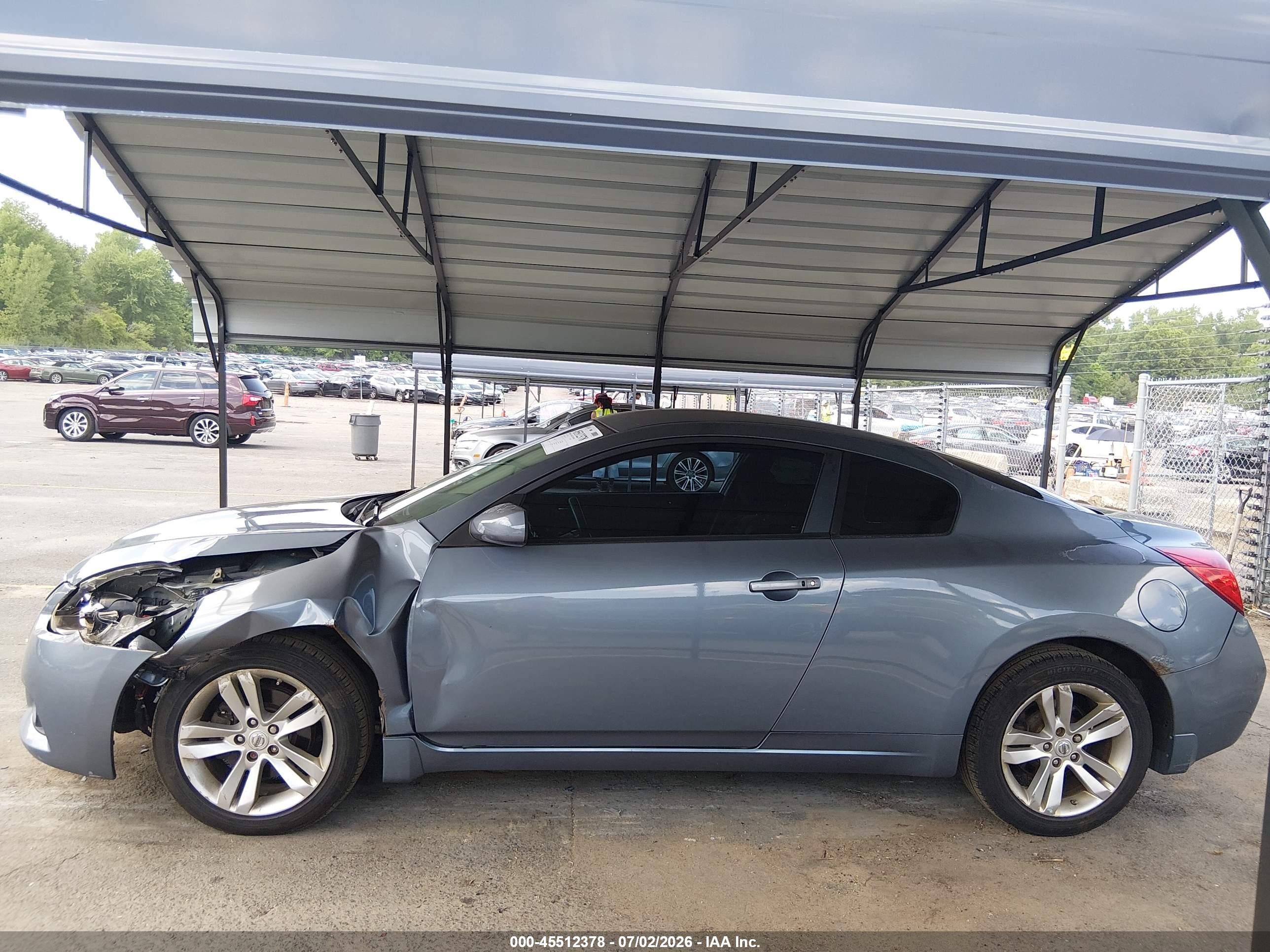 2010 Nissan Altima 2.5 S Light Blue vin: 1N4AL2EP1AC126340