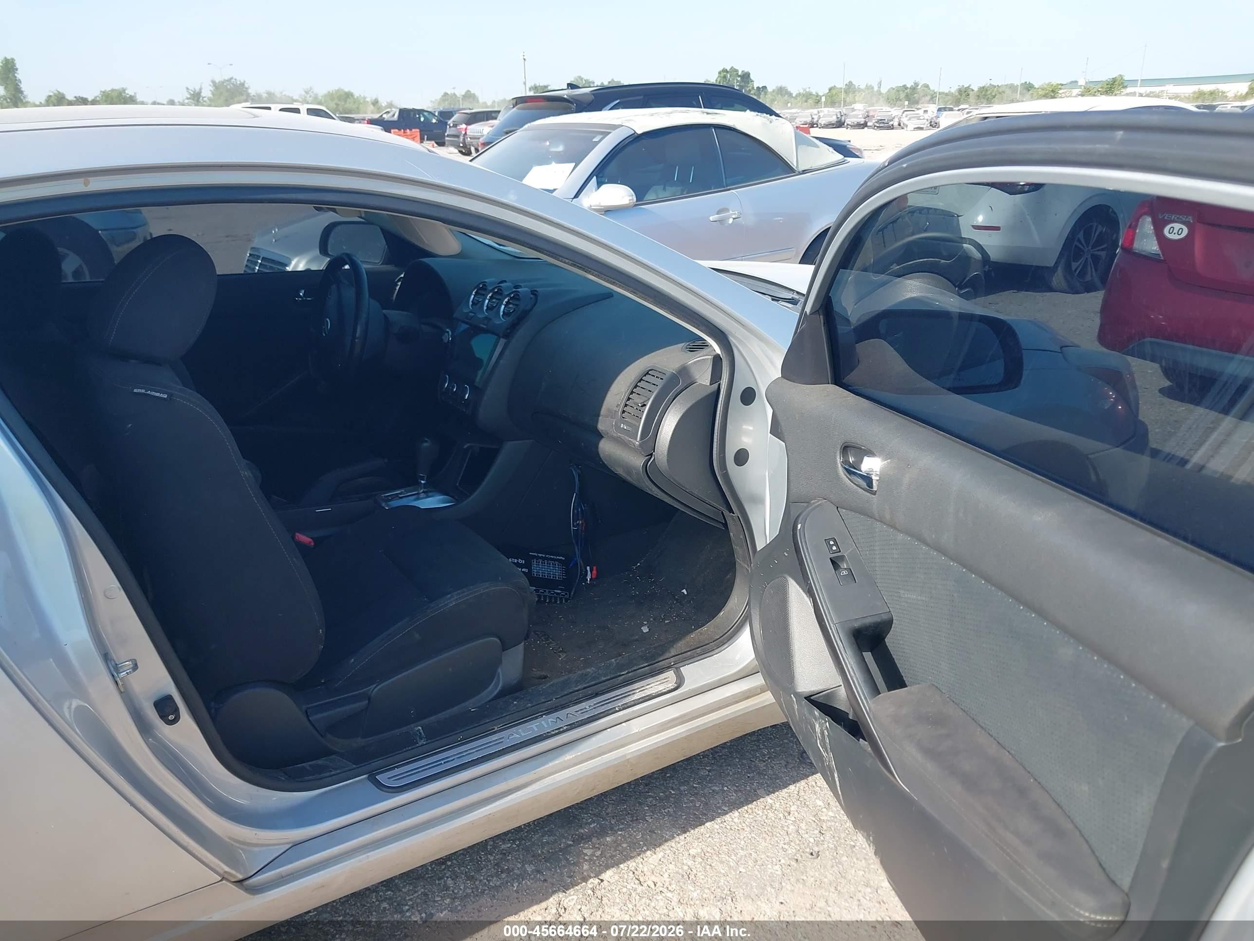 2010 Nissan Altima 2.5 S Silver vin: 1N4AL2EP1AC193830