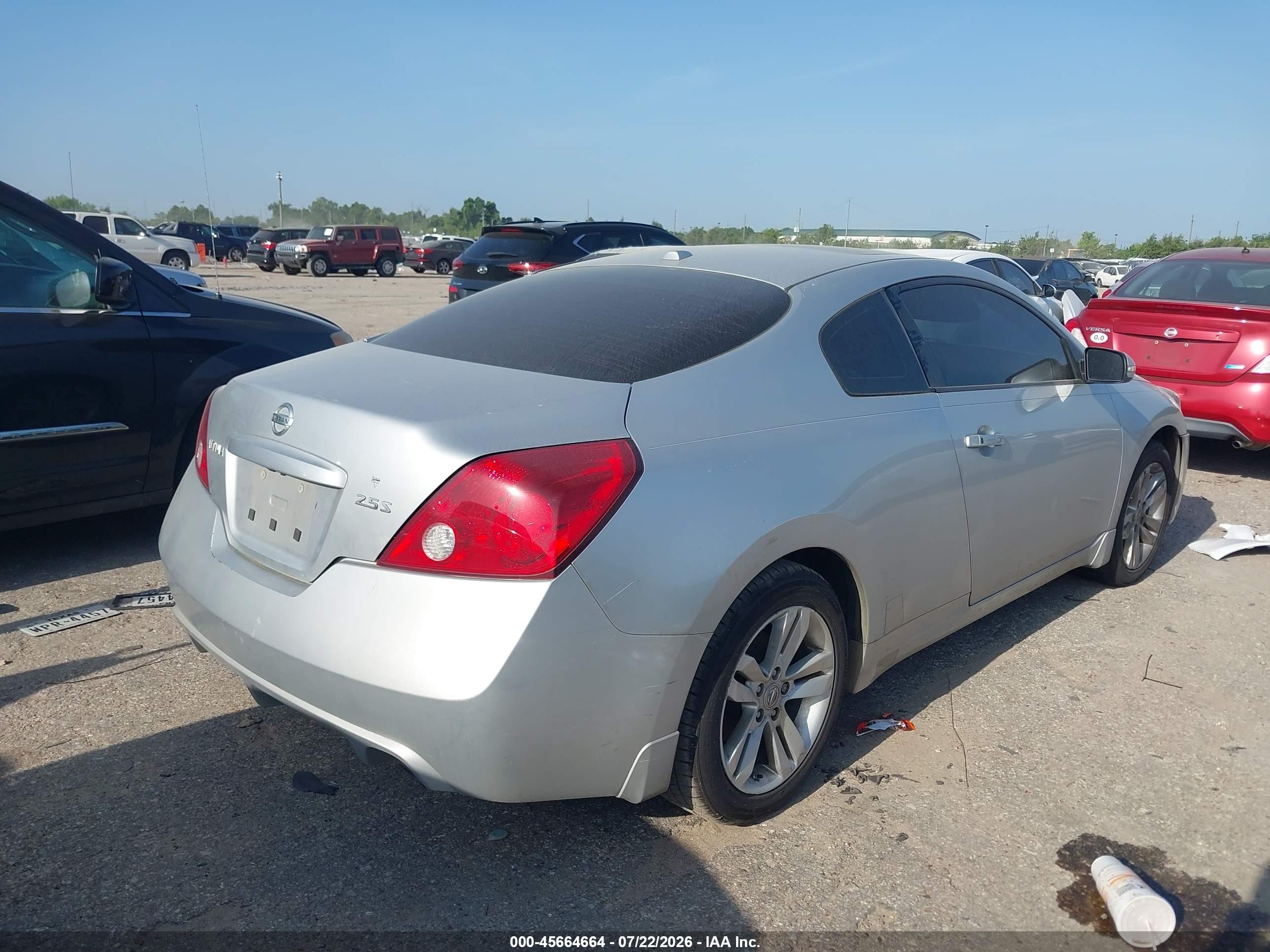 2010 Nissan Altima 2.5 S Silver vin: 1N4AL2EP1AC193830