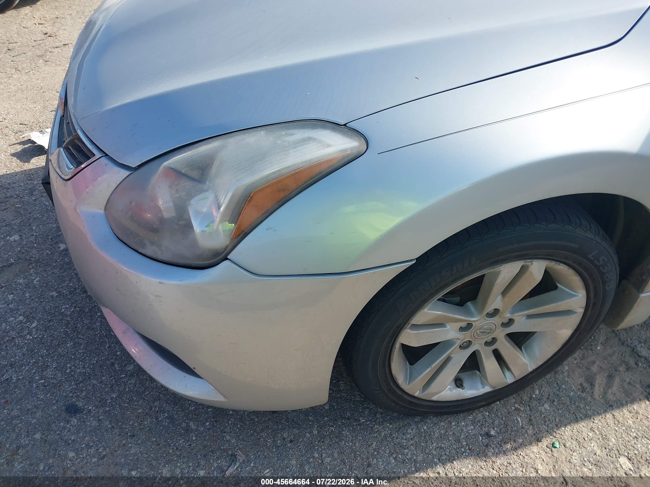 2010 Nissan Altima 2.5 S Silver vin: 1N4AL2EP1AC193830