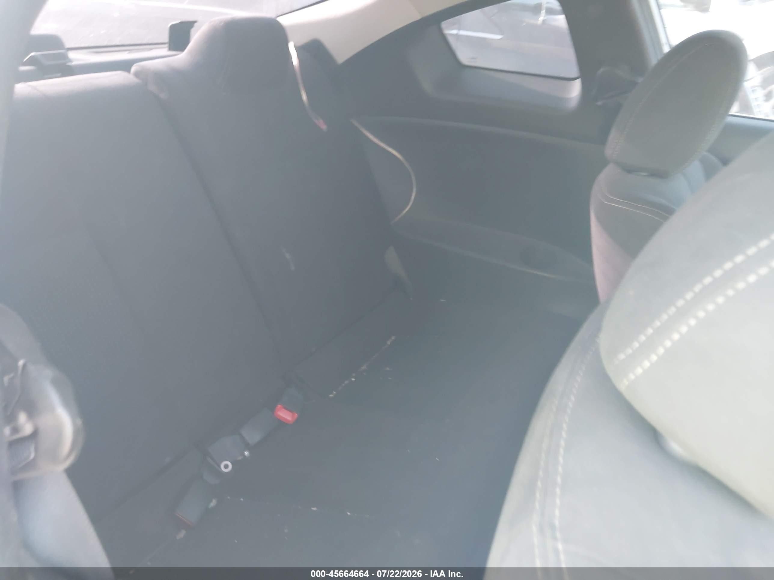 2010 Nissan Altima 2.5 S Silver vin: 1N4AL2EP1AC193830