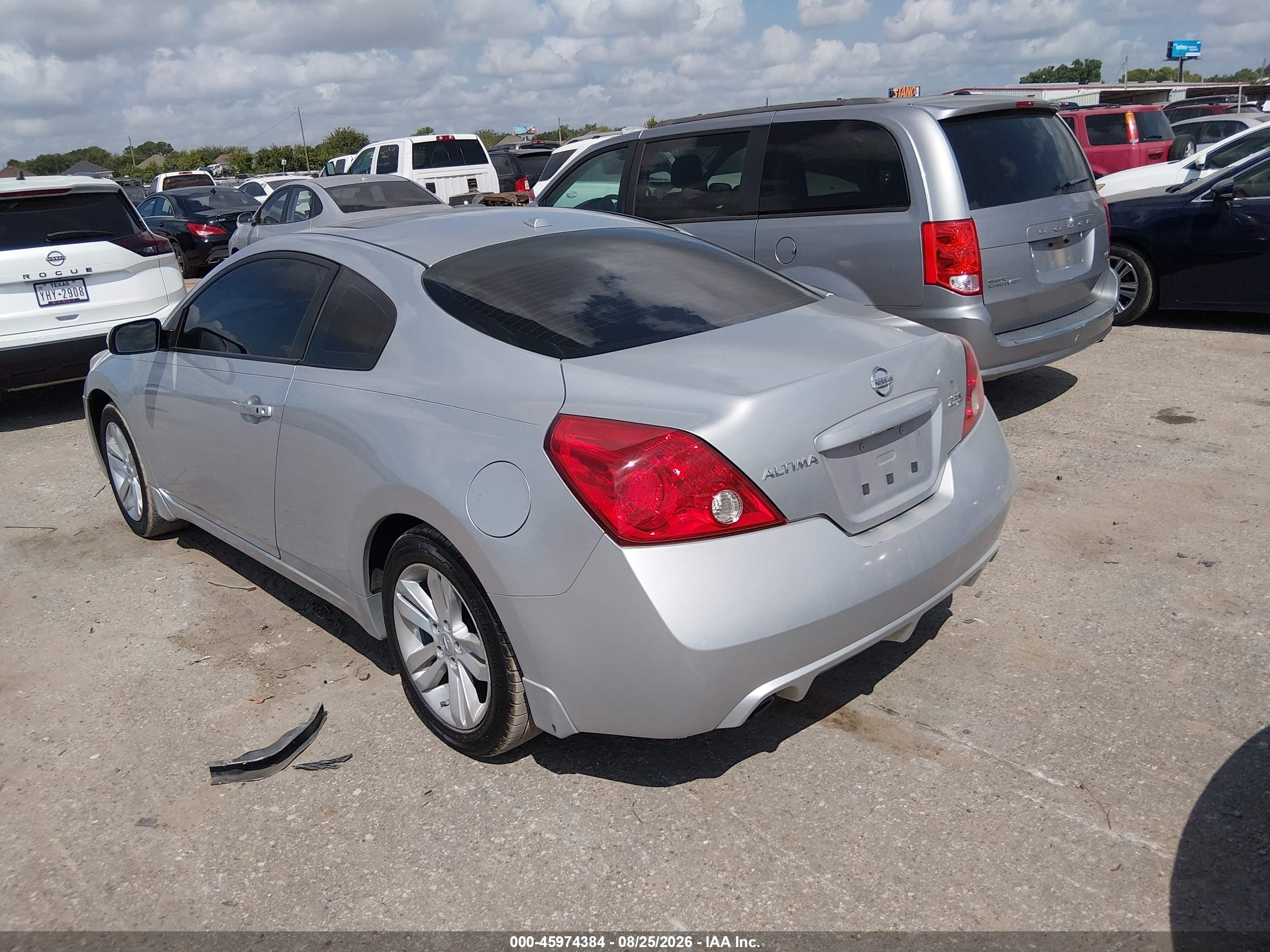 2010 Nissan Altima 2.5 S Silver vin: 1N4AL2EP1AC193830