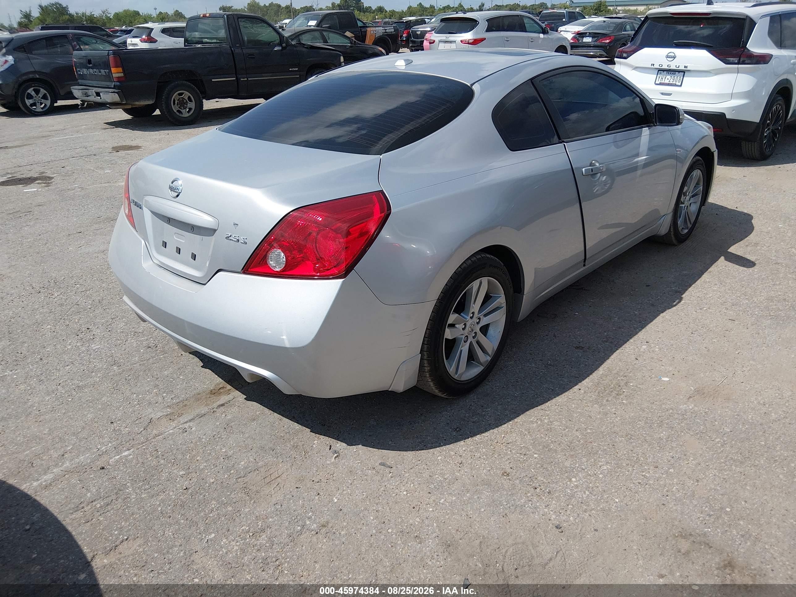 2010 Nissan Altima 2.5 S Silver vin: 1N4AL2EP1AC193830