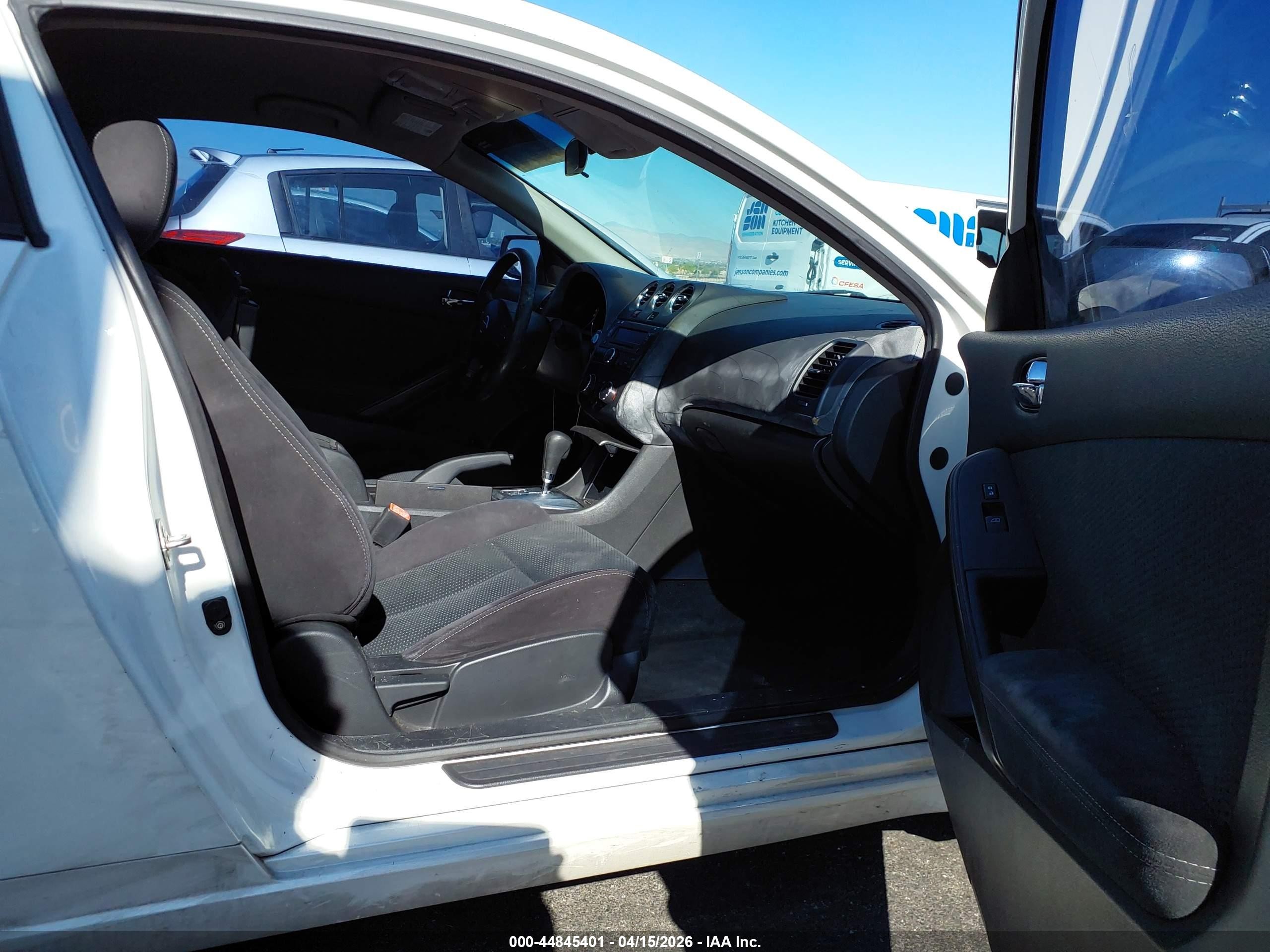 2011 Nissan Altima 2.5 S Белый vin: 1N4AL2EP1BC111144