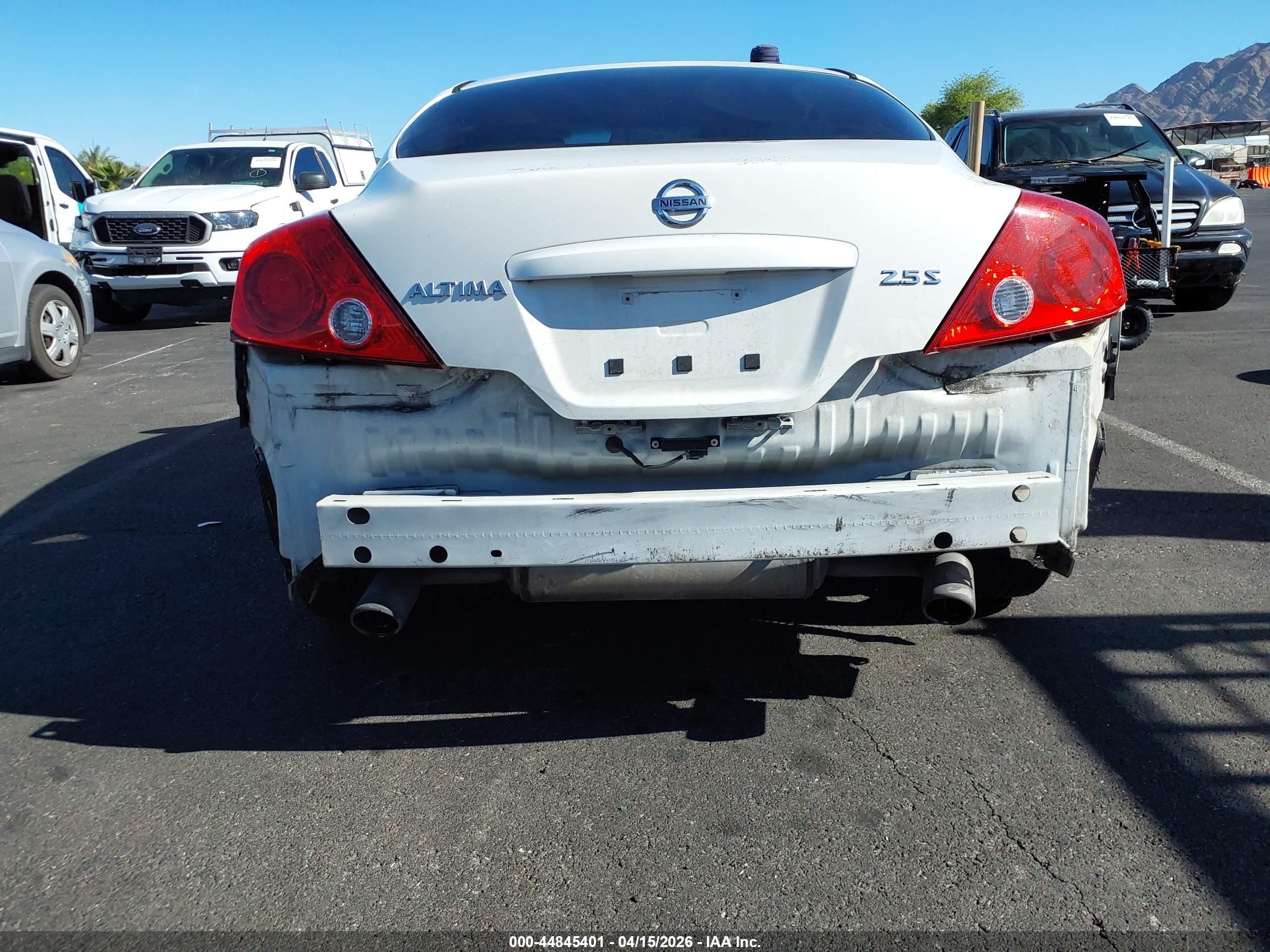 2011 Nissan Altima 2.5 S Белый vin: 1N4AL2EP1BC111144