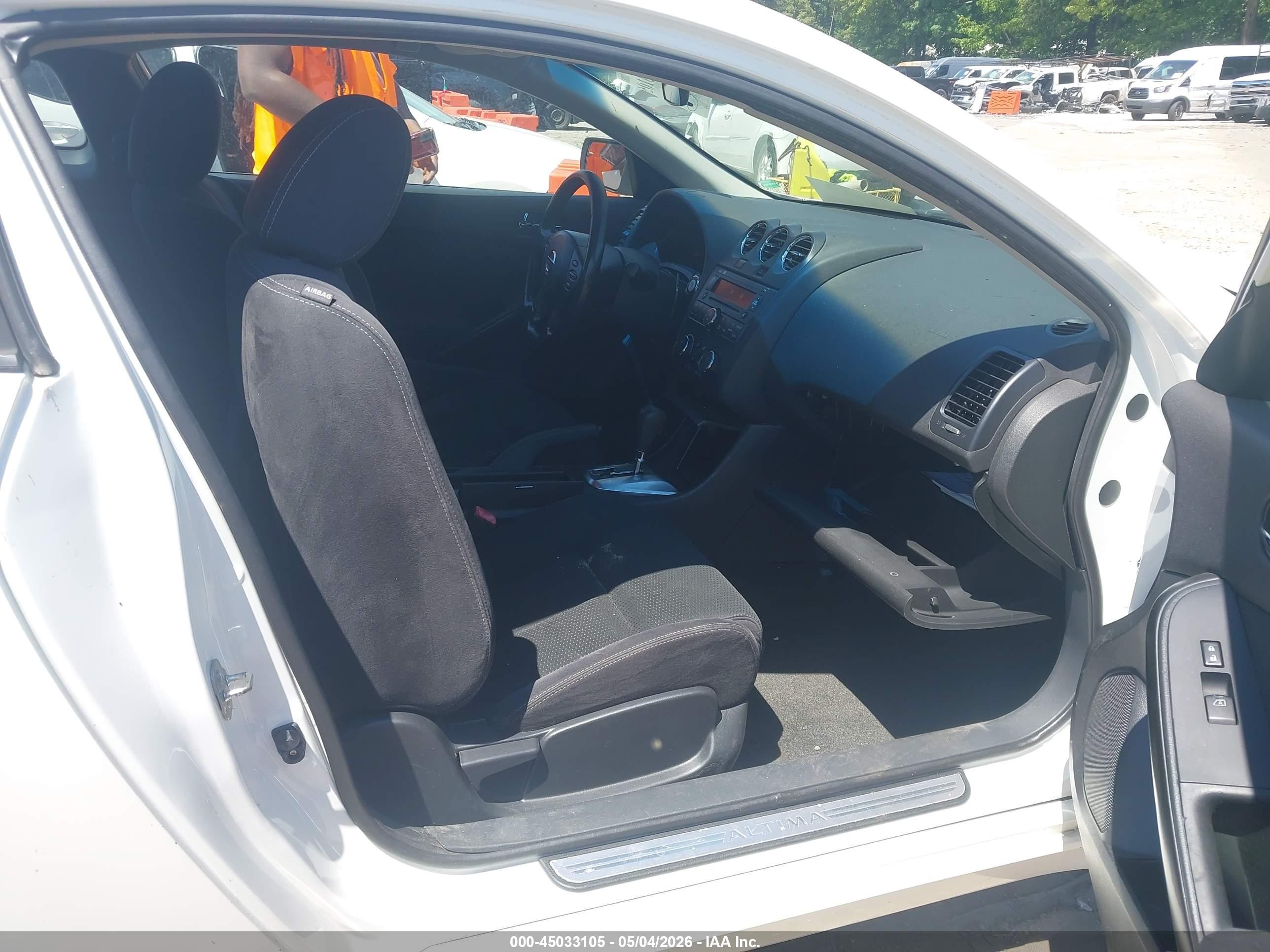 2012 Nissan Altima 2.5 S White vin: 1N4AL2EP1CC226568