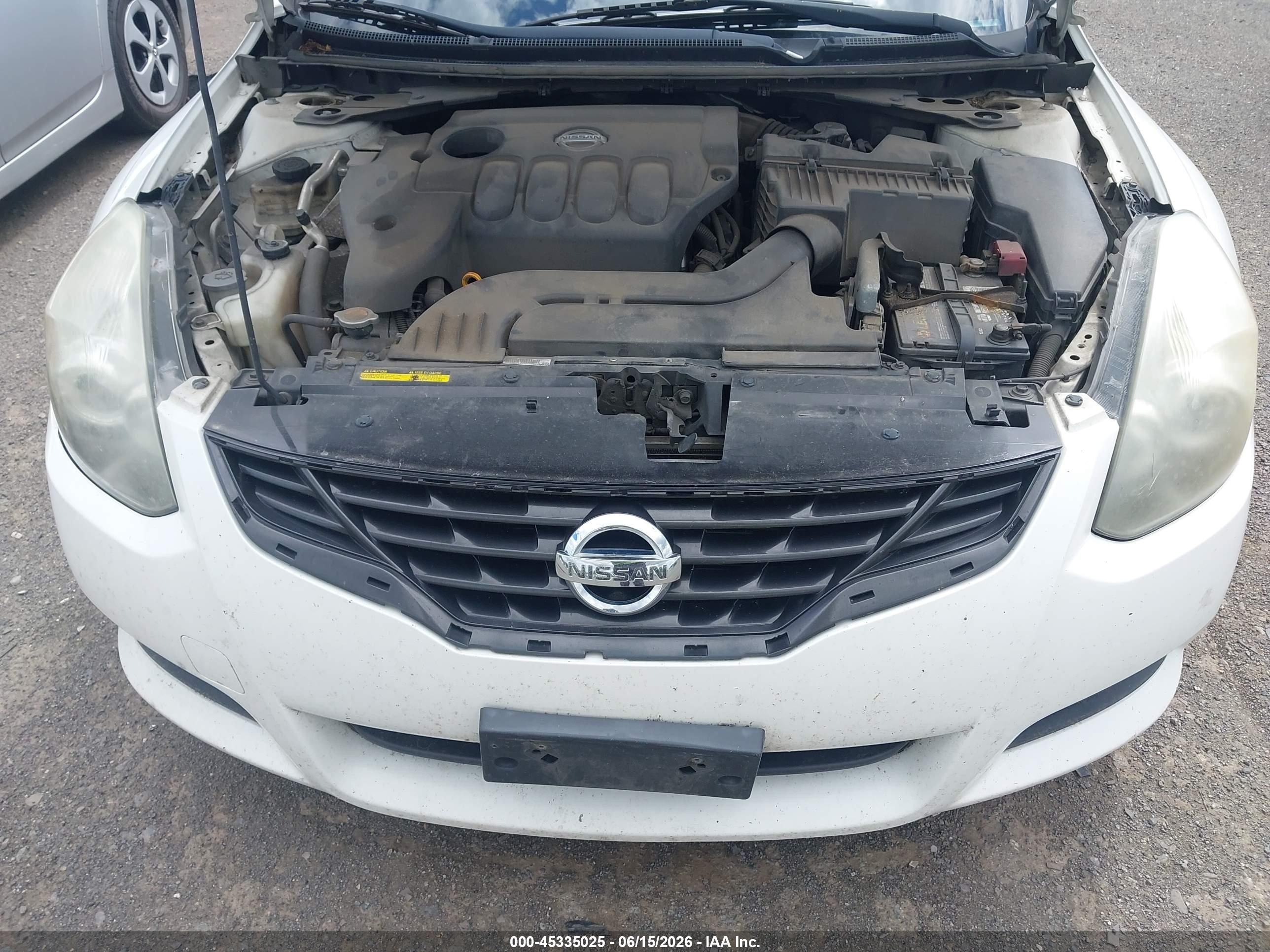 2010 Nissan Altima 2.5 S White vin: 1N4AL2EP2AC158259