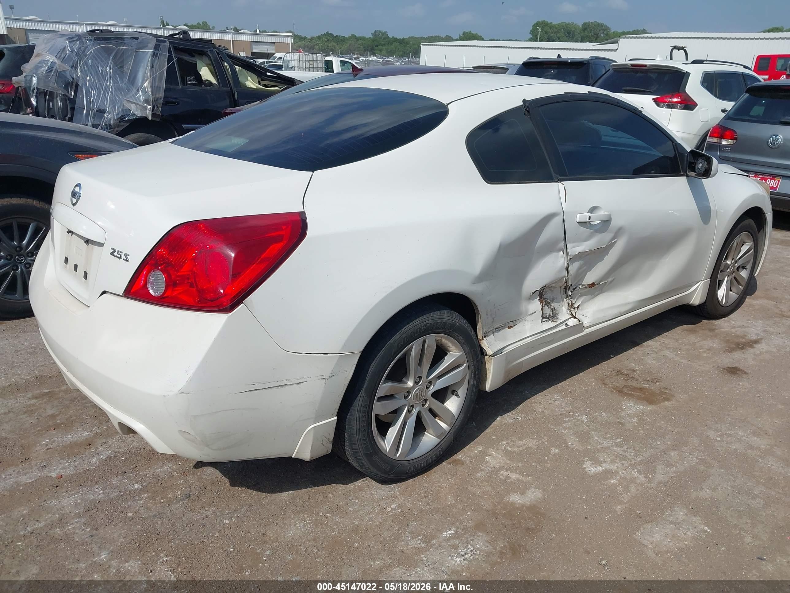 2011 Nissan Altima 2.5 S White vin: 1N4AL2EP2BC143276