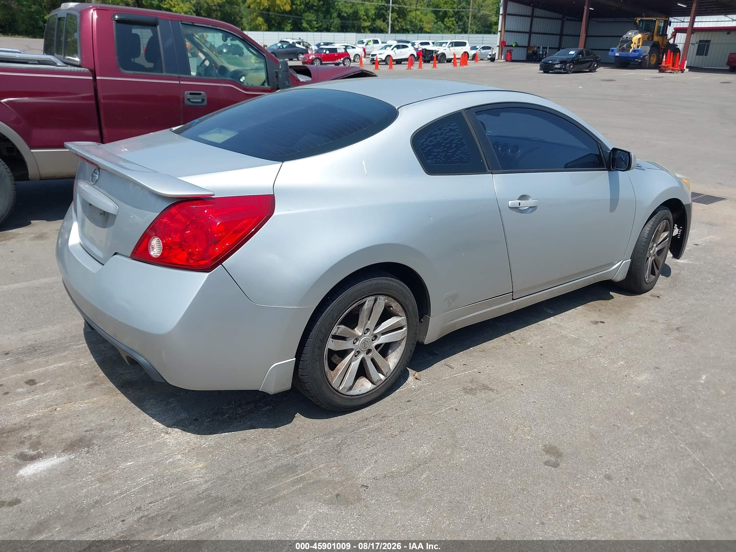 2011 Nissan Altima 2.5 S Silver vin: 1N4AL2EP2BC178495