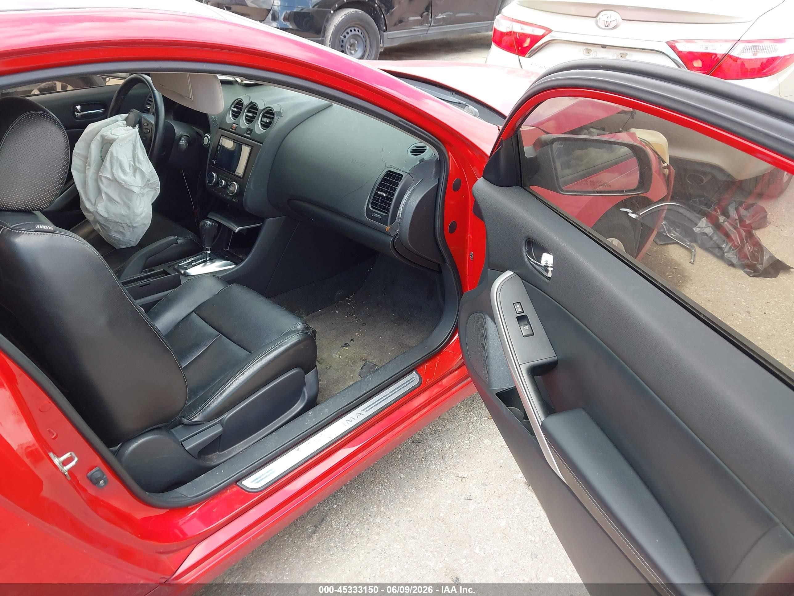 2012 Nissan Altima 2.5 S Red vin: 1N4AL2EP2CC120095