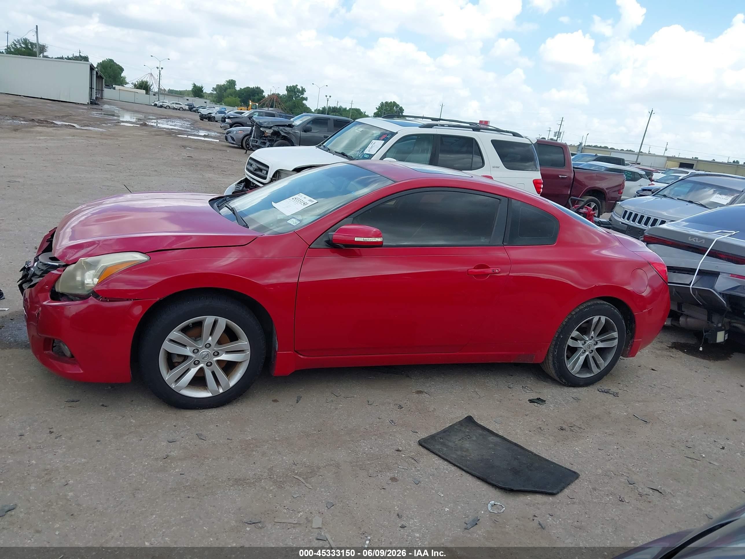 2012 Nissan Altima 2.5 S Red vin: 1N4AL2EP2CC120095