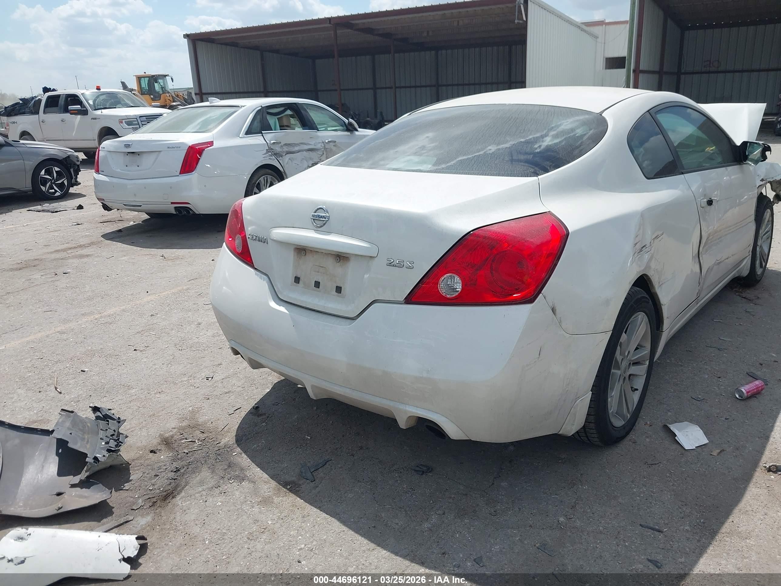 2012 Nissan Altima 2.5 S Белый vin: 1N4AL2EP2CC210203