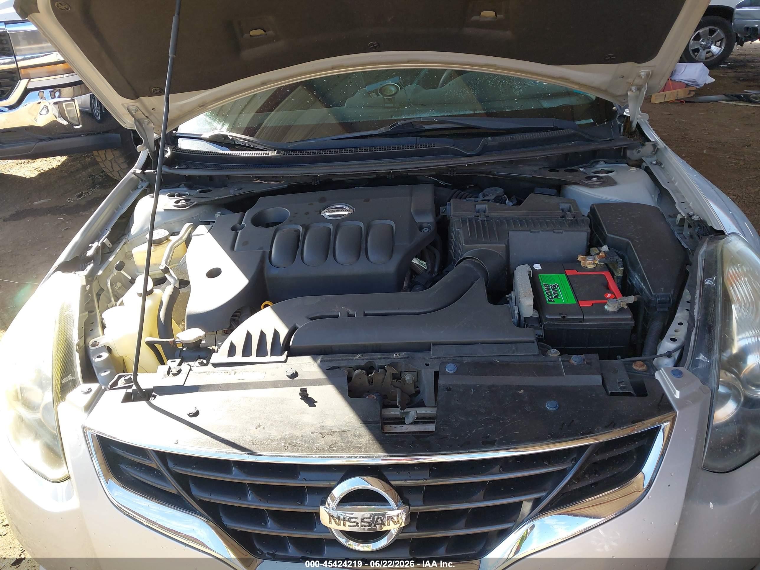 2012 Nissan Altima 2.5 S Silver vin: 1N4AL2EP2CC248269
