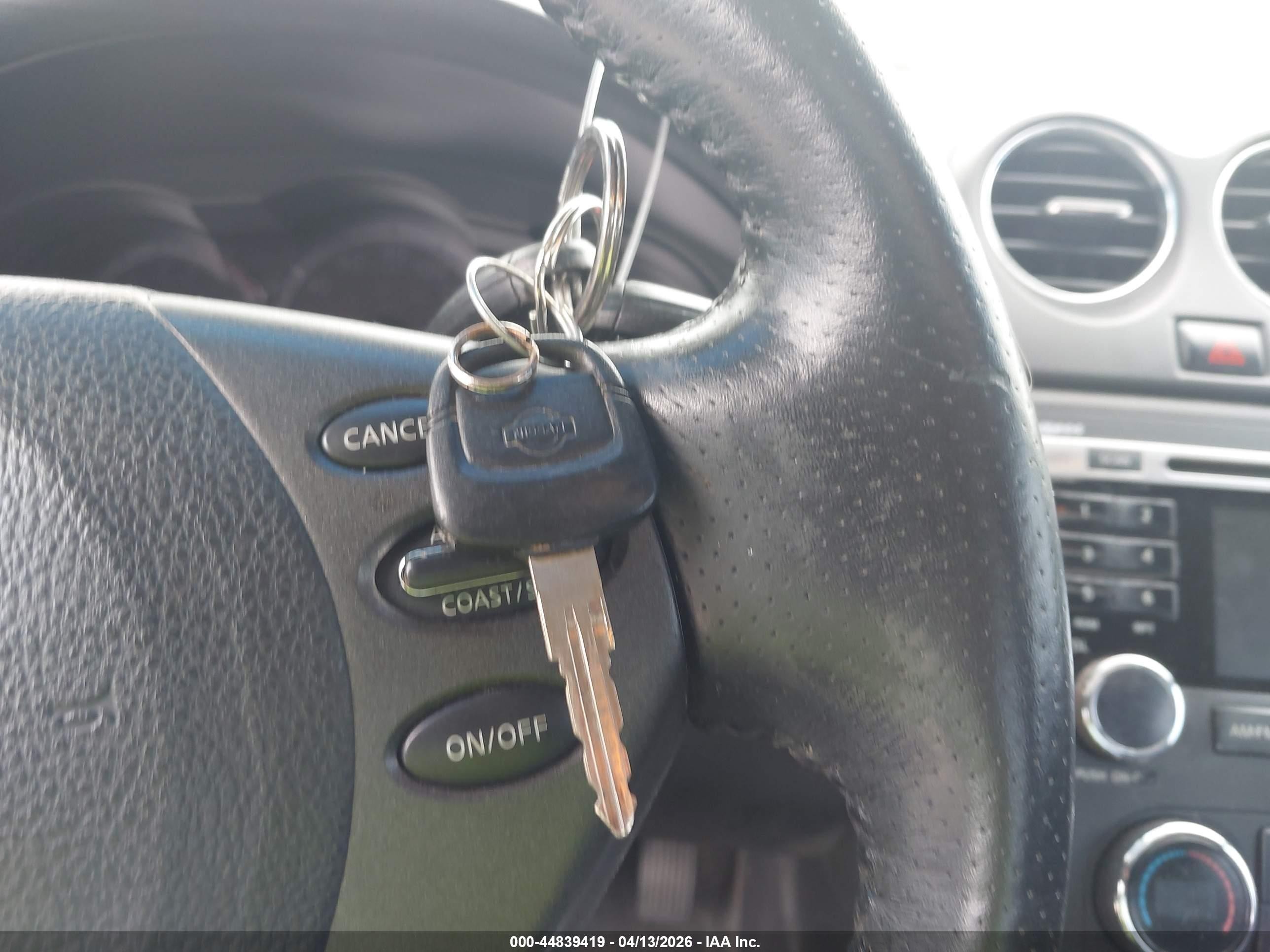 2010 Nissan Altima 2.5 S Черный vin: 1N4AL2EP3AC144533