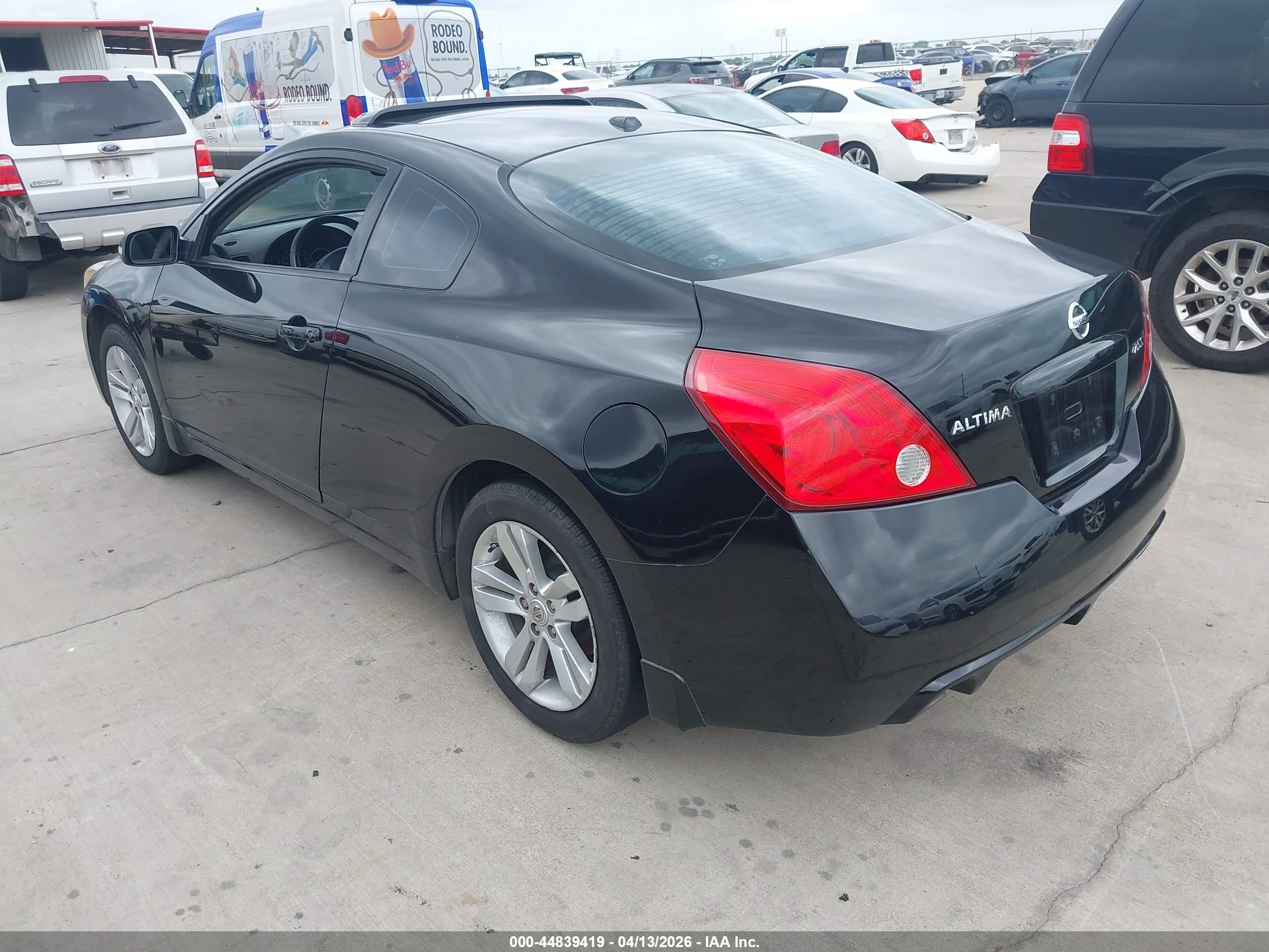 2010 Nissan Altima 2.5 S Черный vin: 1N4AL2EP3AC144533