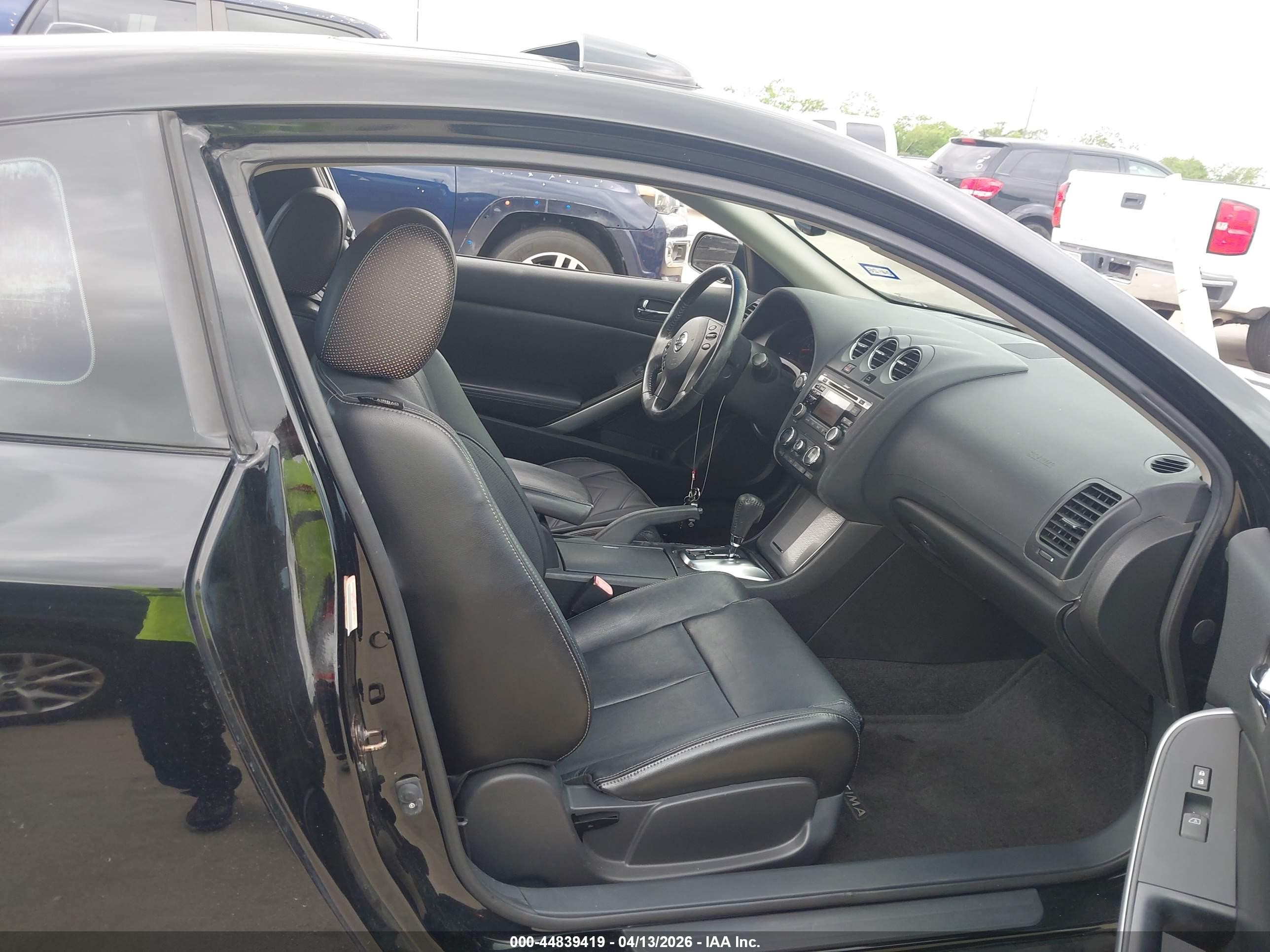 2010 Nissan Altima 2.5 S Черный vin: 1N4AL2EP3AC144533