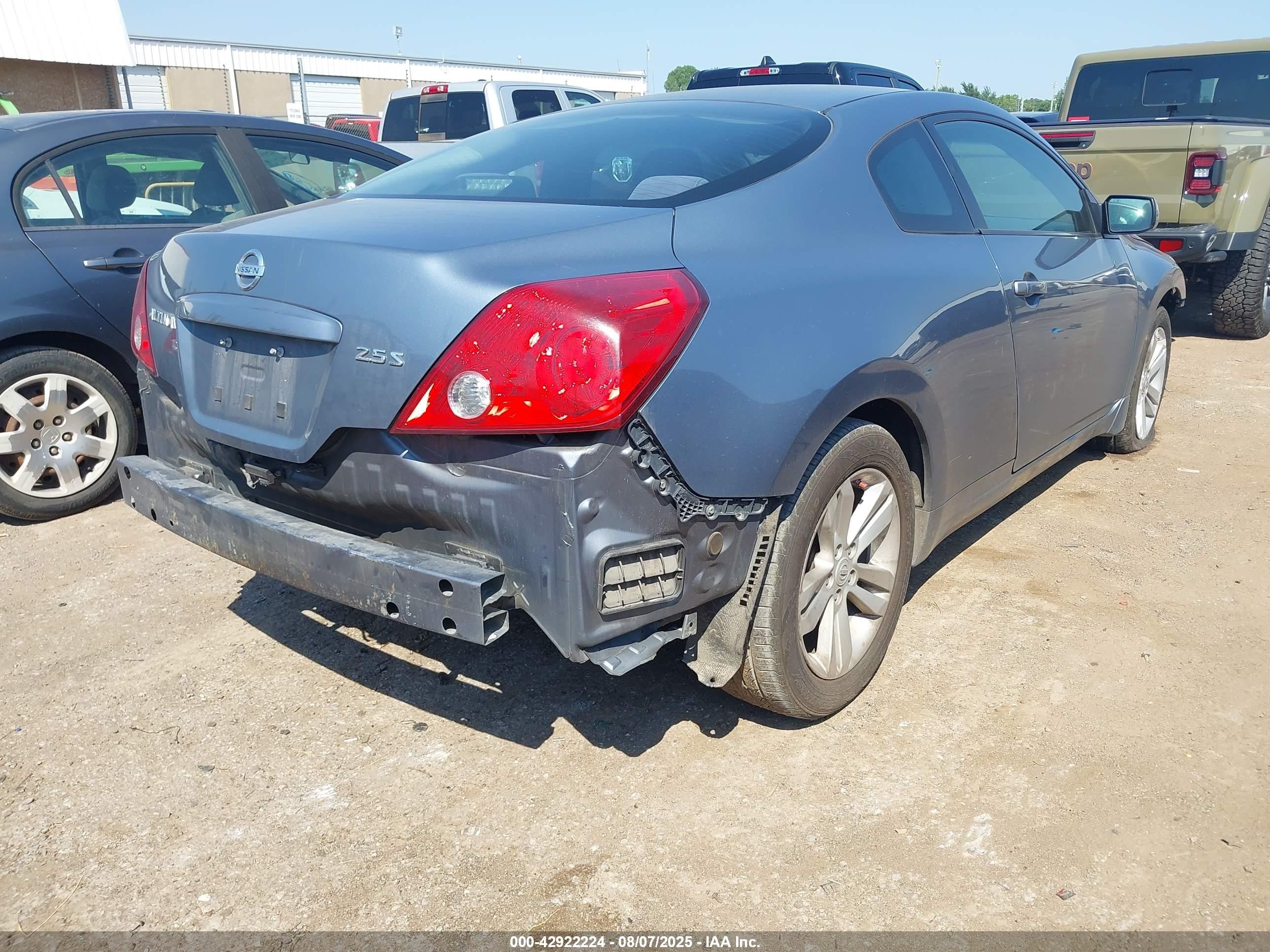 2010 Nissan Altima 2.5 S Blue vin: 1N4AL2EP4AC124100