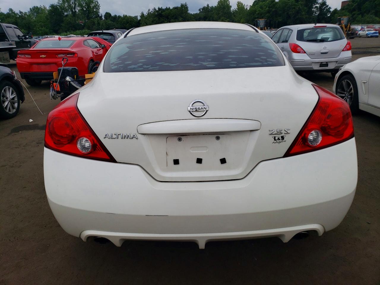 2010 Nissan Altima S White vin: 1N4AL2EP4AC189223