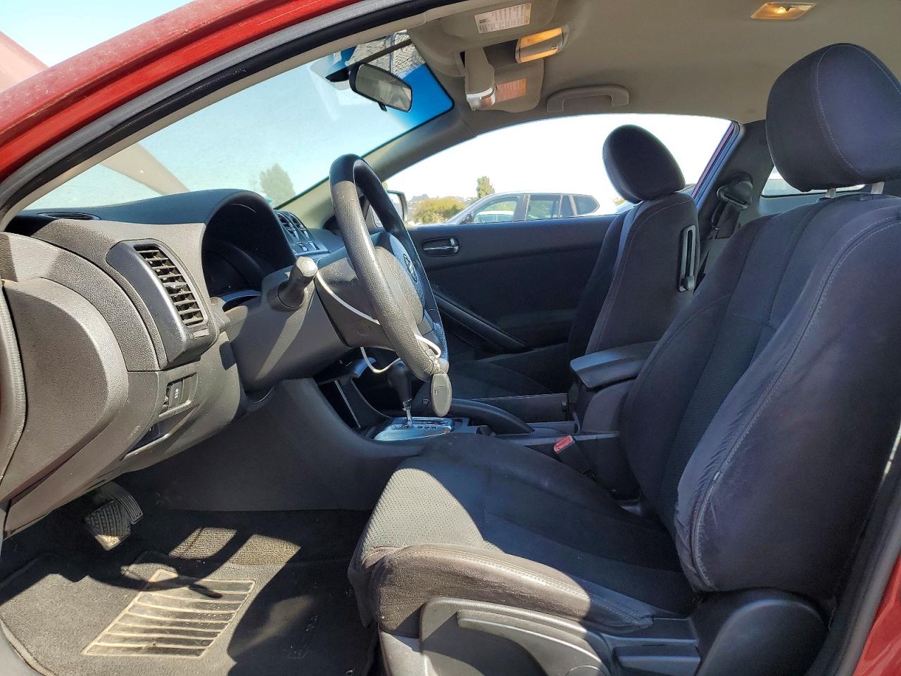 2013 Nissan Altima S Red vin: 1N4AL2EP4DC152998