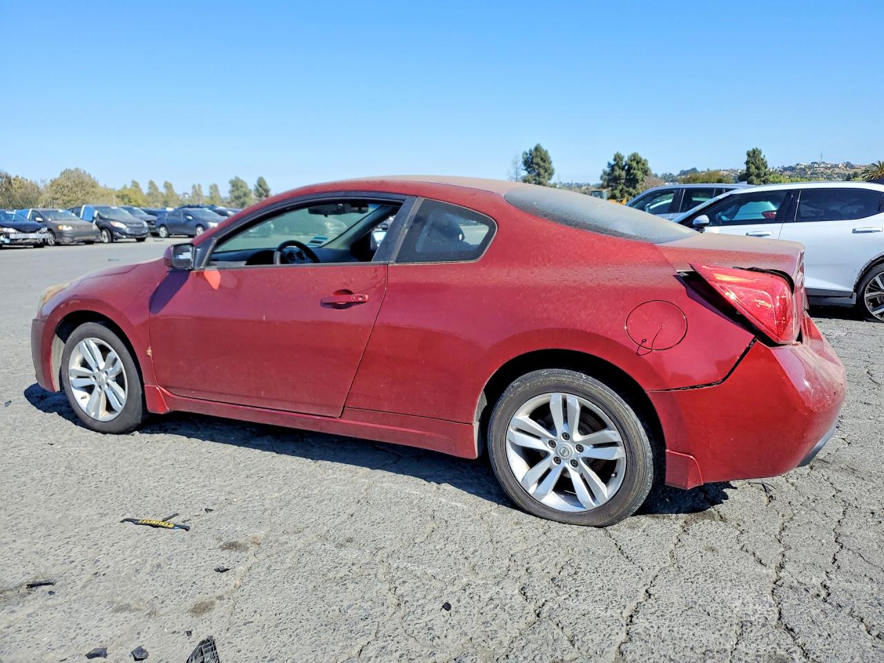 2013 Nissan Altima S Red vin: 1N4AL2EP4DC152998