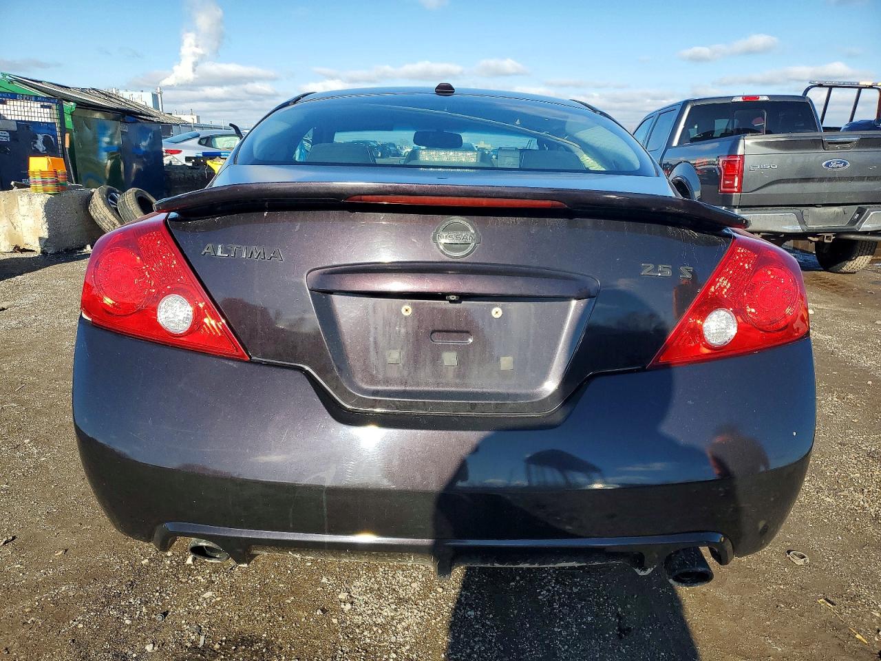2011 Niss Altima S Black vin: 1N4AL2EP5BC104682