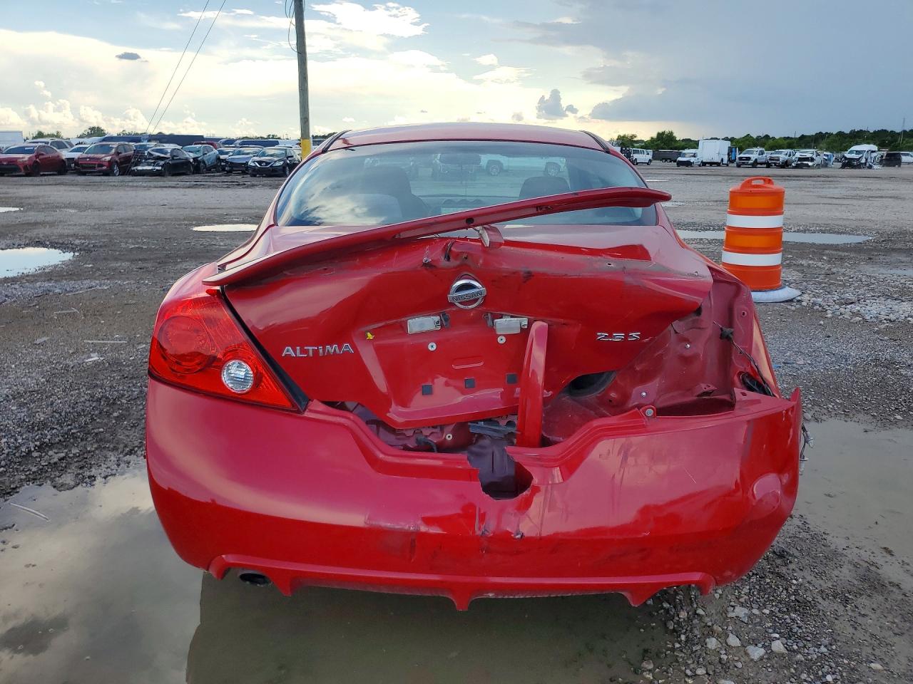 2011 Nissan Altima S Red vin: 1N4AL2EP5BC129002