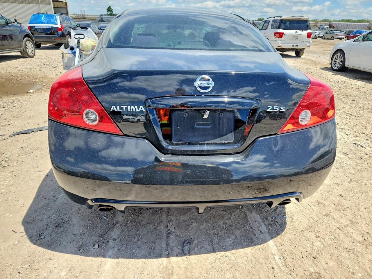 2013 Nissan Altima 4d 2wd Black vin: 1N4AL2EP5DC147096