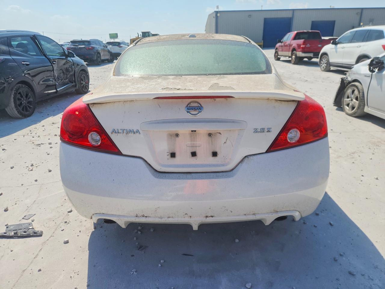 2010 Nissan Altima 2.5 S White vin: 1N4AL2EP6AC121618