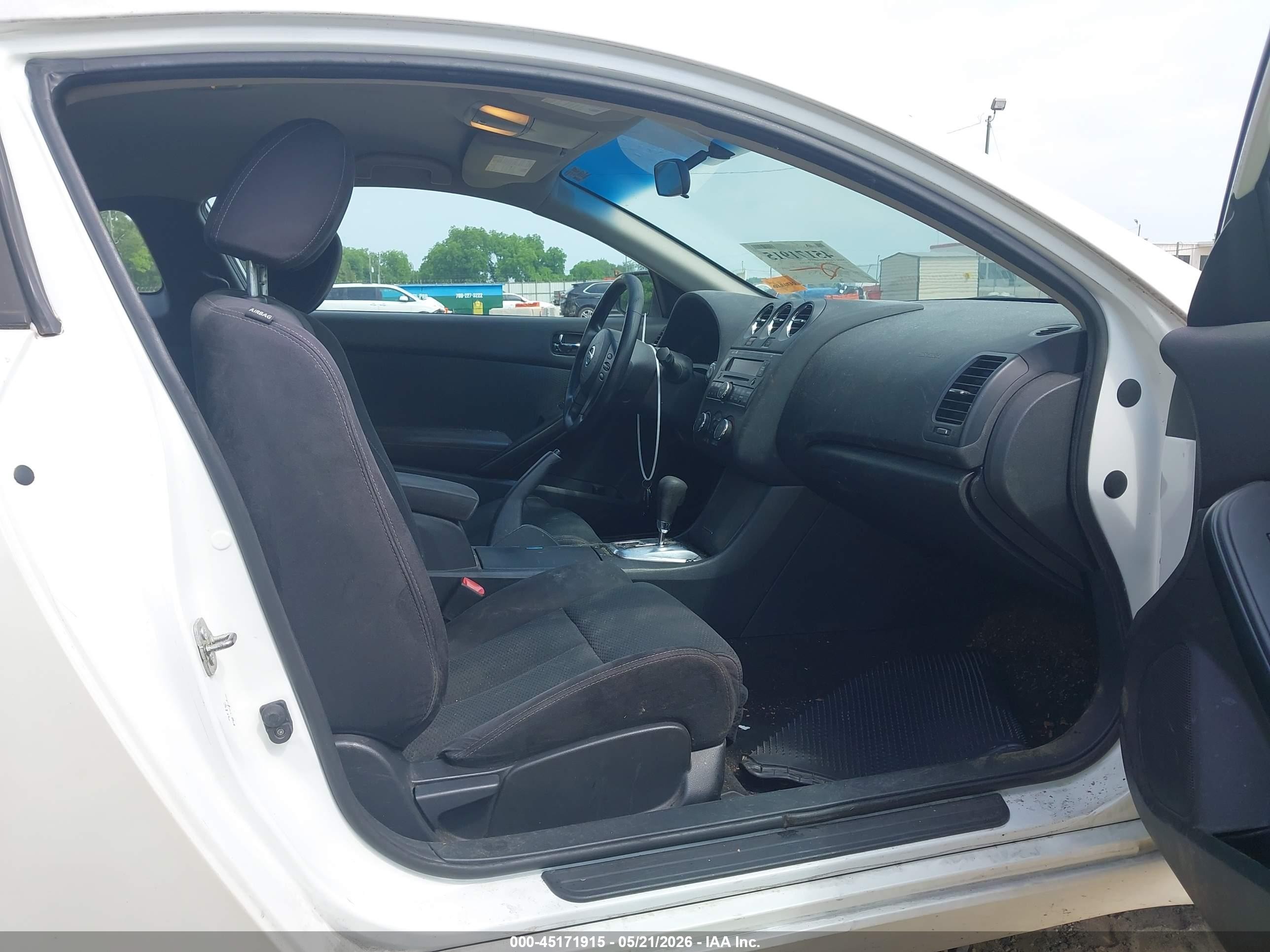 2013 Nissan Altima 2.5 S White vin: 1N4AL2EP6DC199725