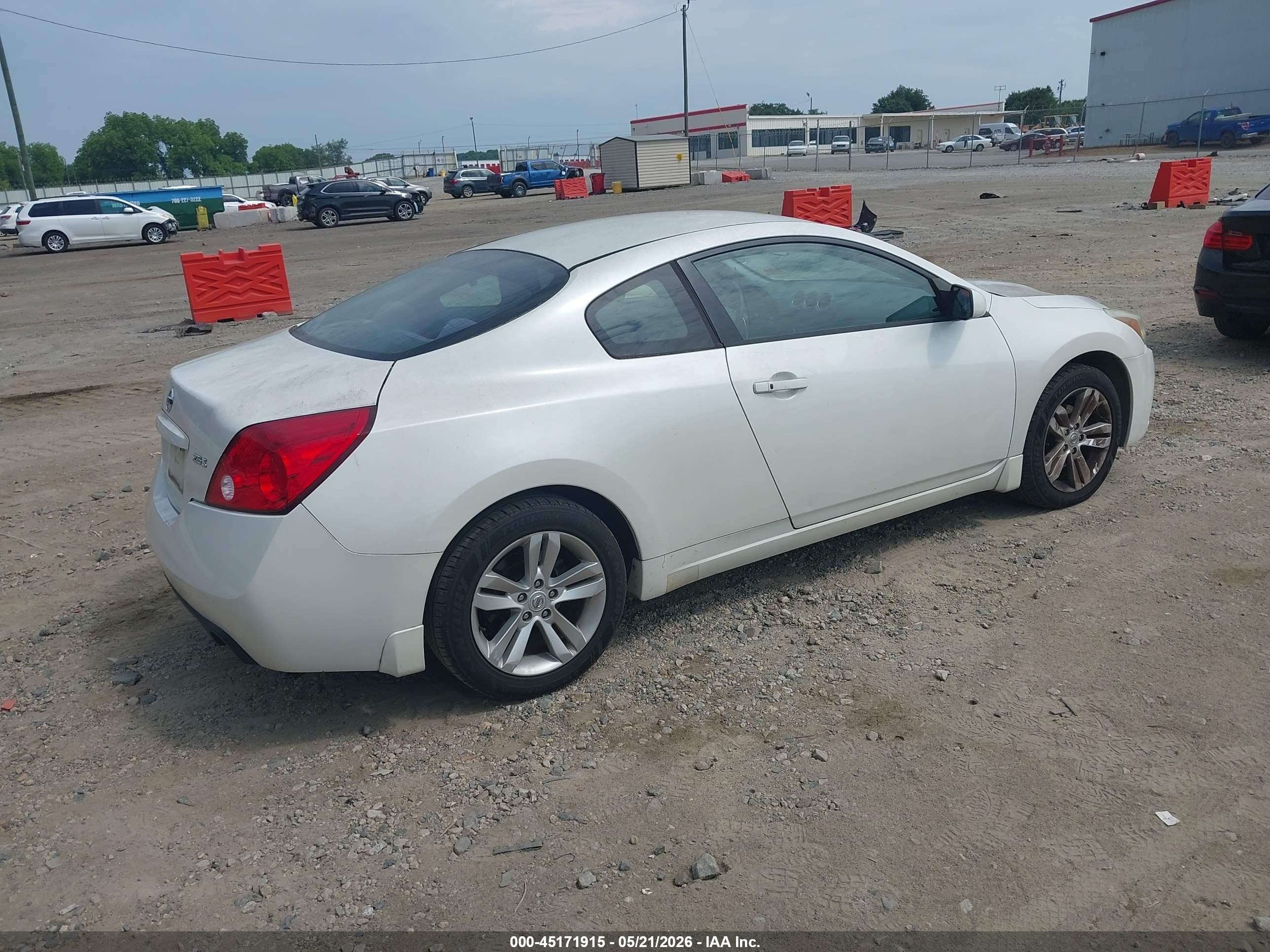 2013 Nissan Altima 2.5 S White vin: 1N4AL2EP6DC199725