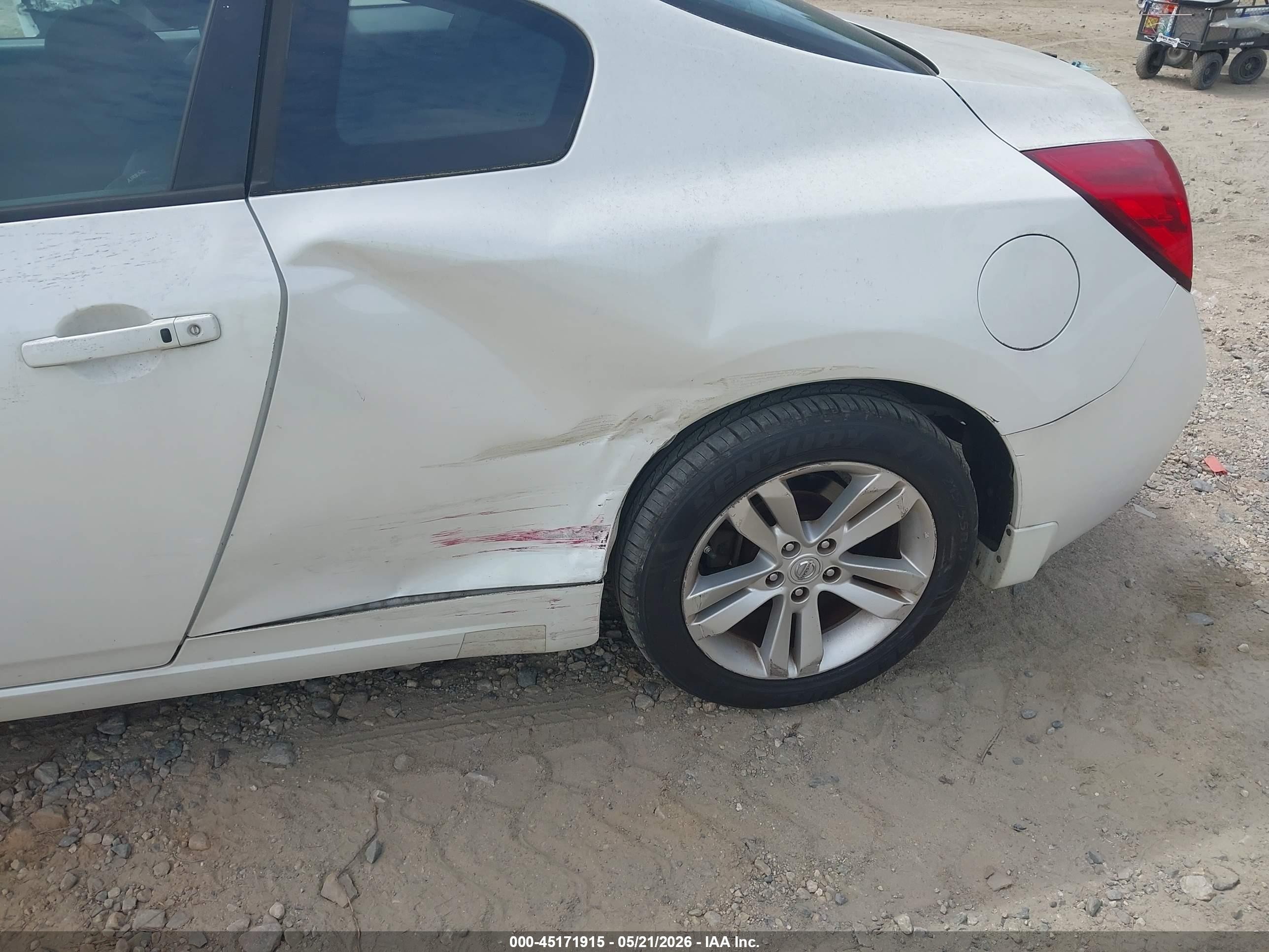 2013 Nissan Altima 2.5 S White vin: 1N4AL2EP6DC199725