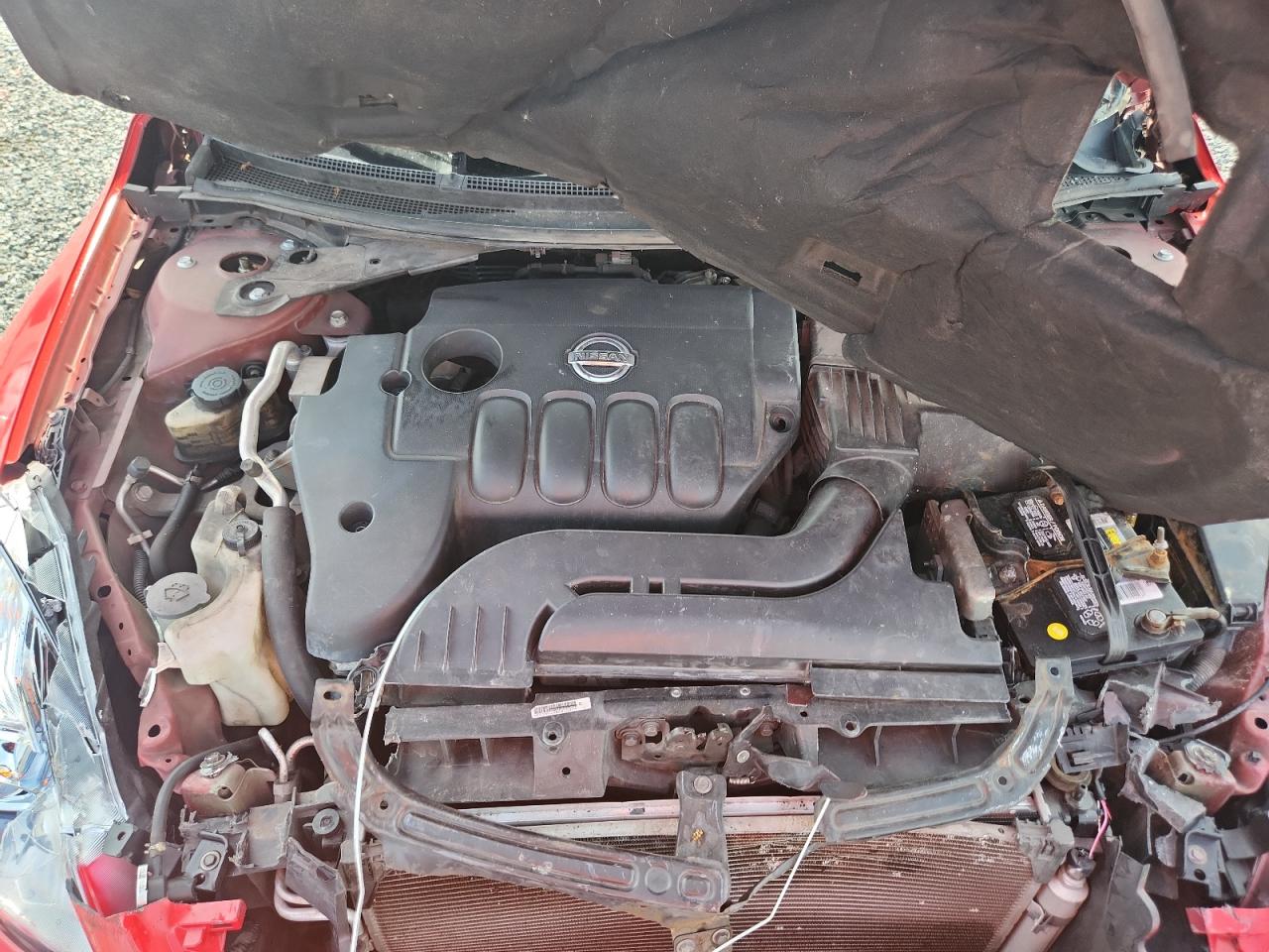 2011 Nissan Altima S Red vin: 1N4AL2EP7BC107132