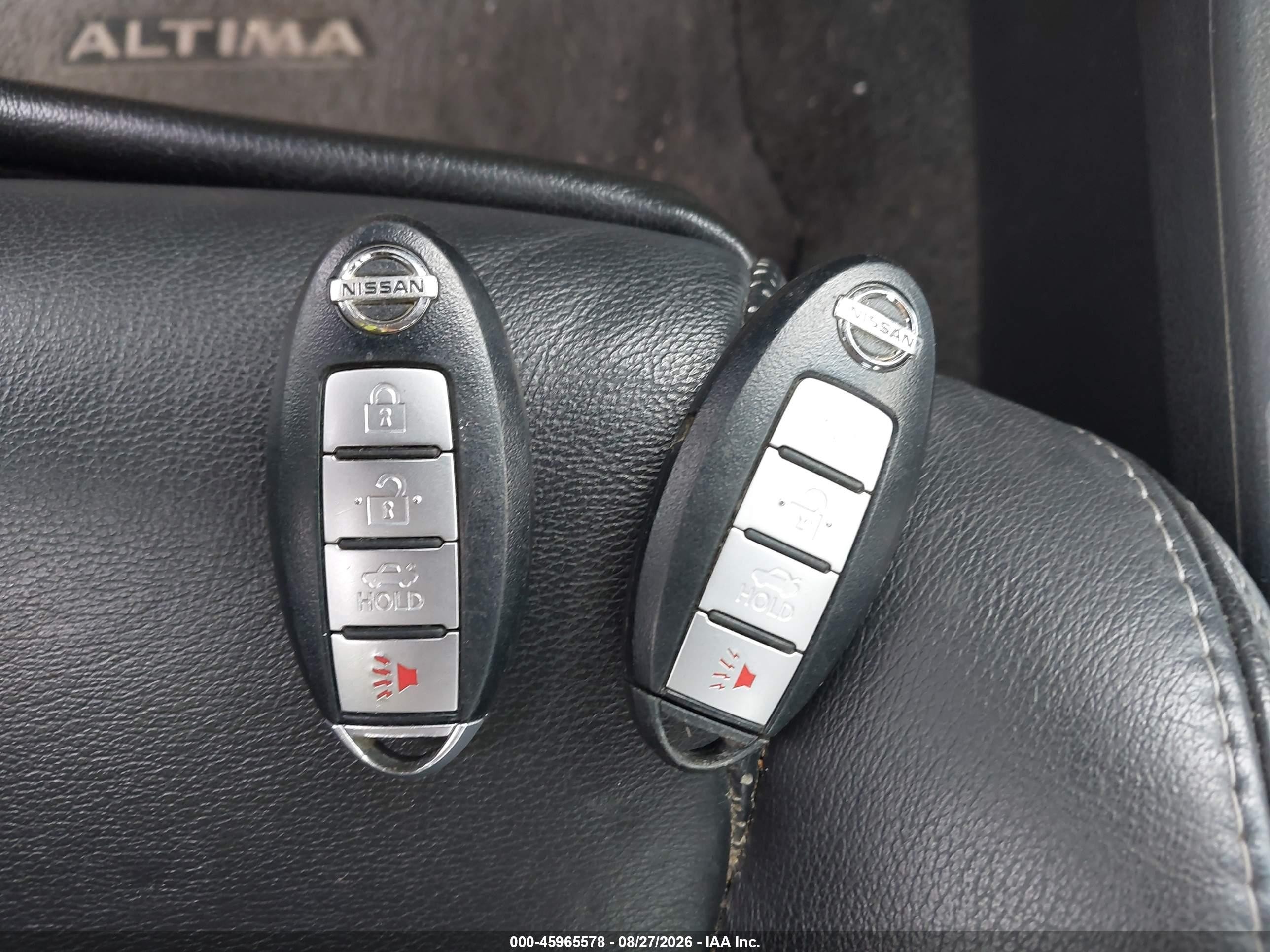 2011 Nissan Altima 2.5 S Silver vin: 1N4AL2EP7BC176516