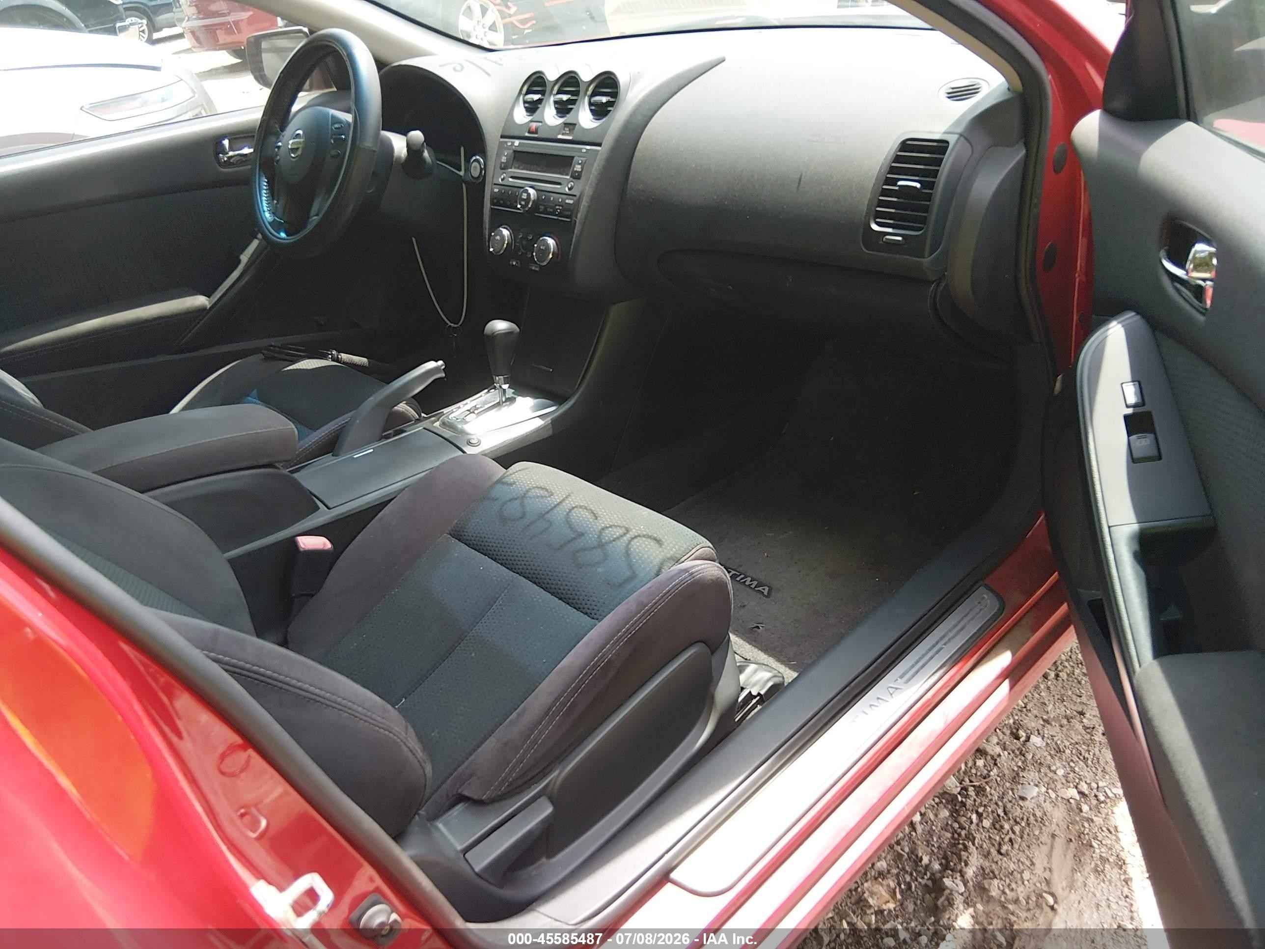 2011 Nissan Altima 2.5 S Red vin: 1N4AL2EP7BC176659