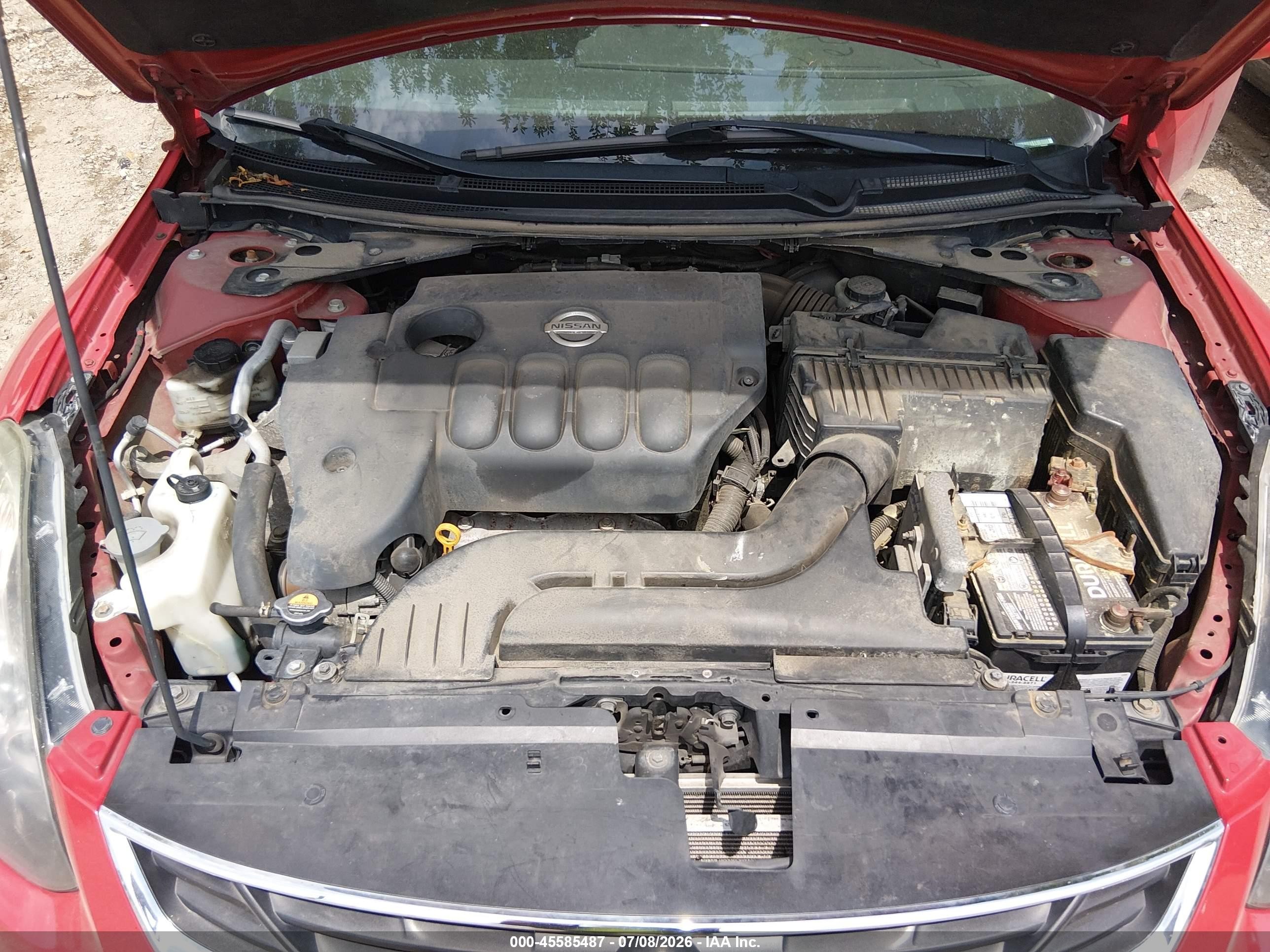 2011 Nissan Altima 2.5 S Red vin: 1N4AL2EP7BC176659