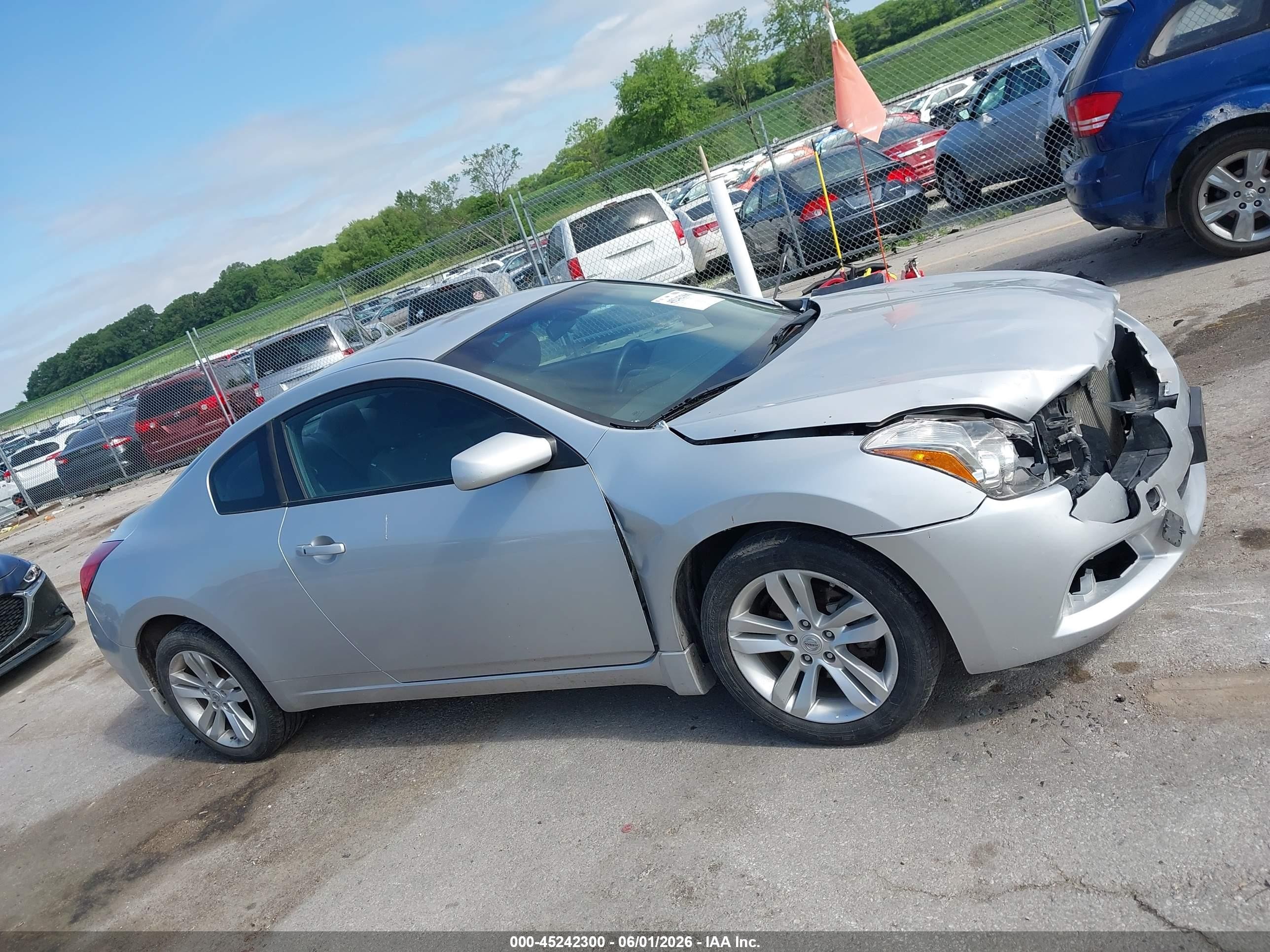 2012 Nissan Altima 2.5 S Silver vin: 1N4AL2EP8CC241035